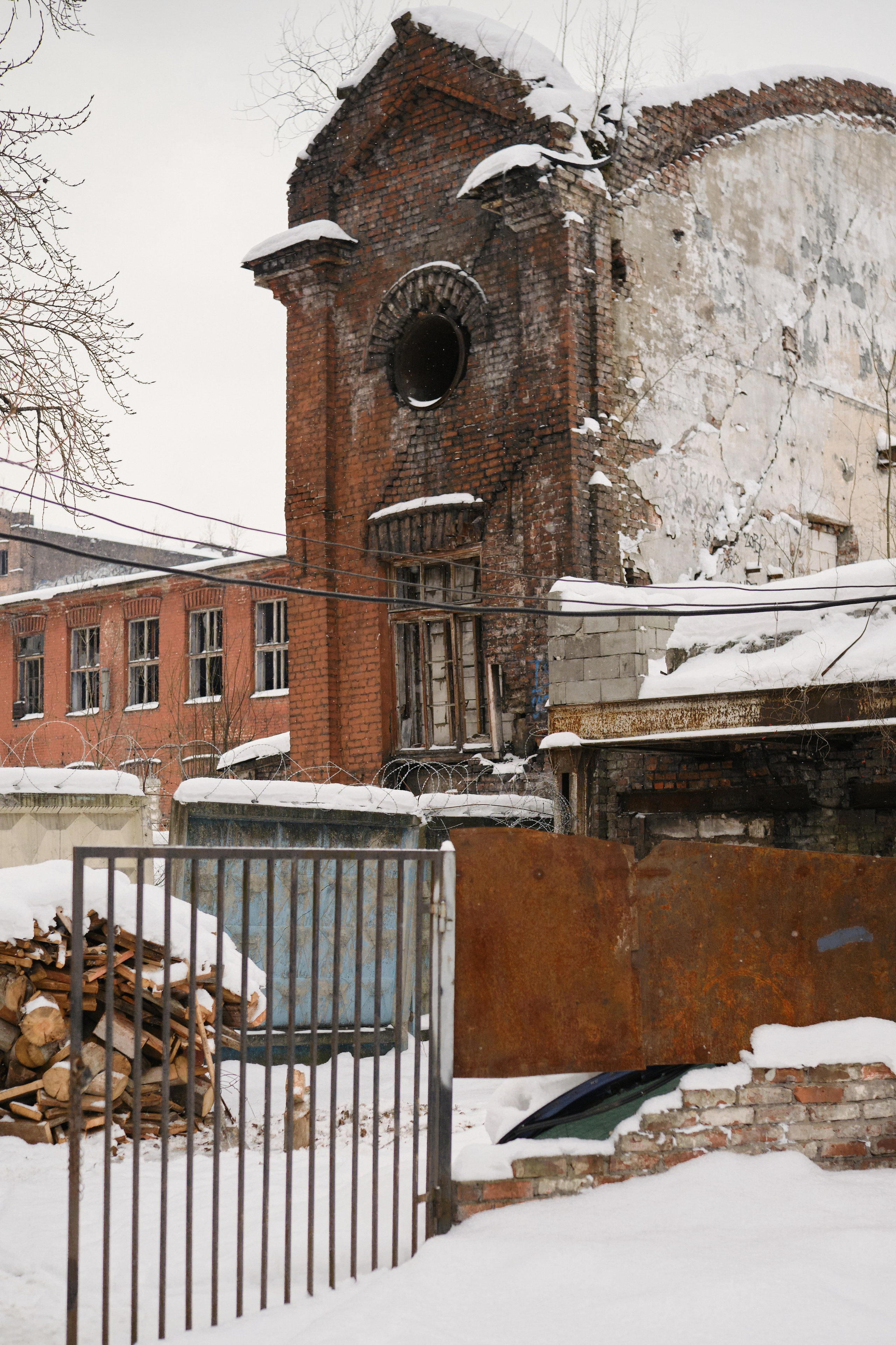 Красный треугольник — фотографии | Филипп Линзин. Репортажный и портретный фотограф в Санкт-Петербурге Филипп Линзин