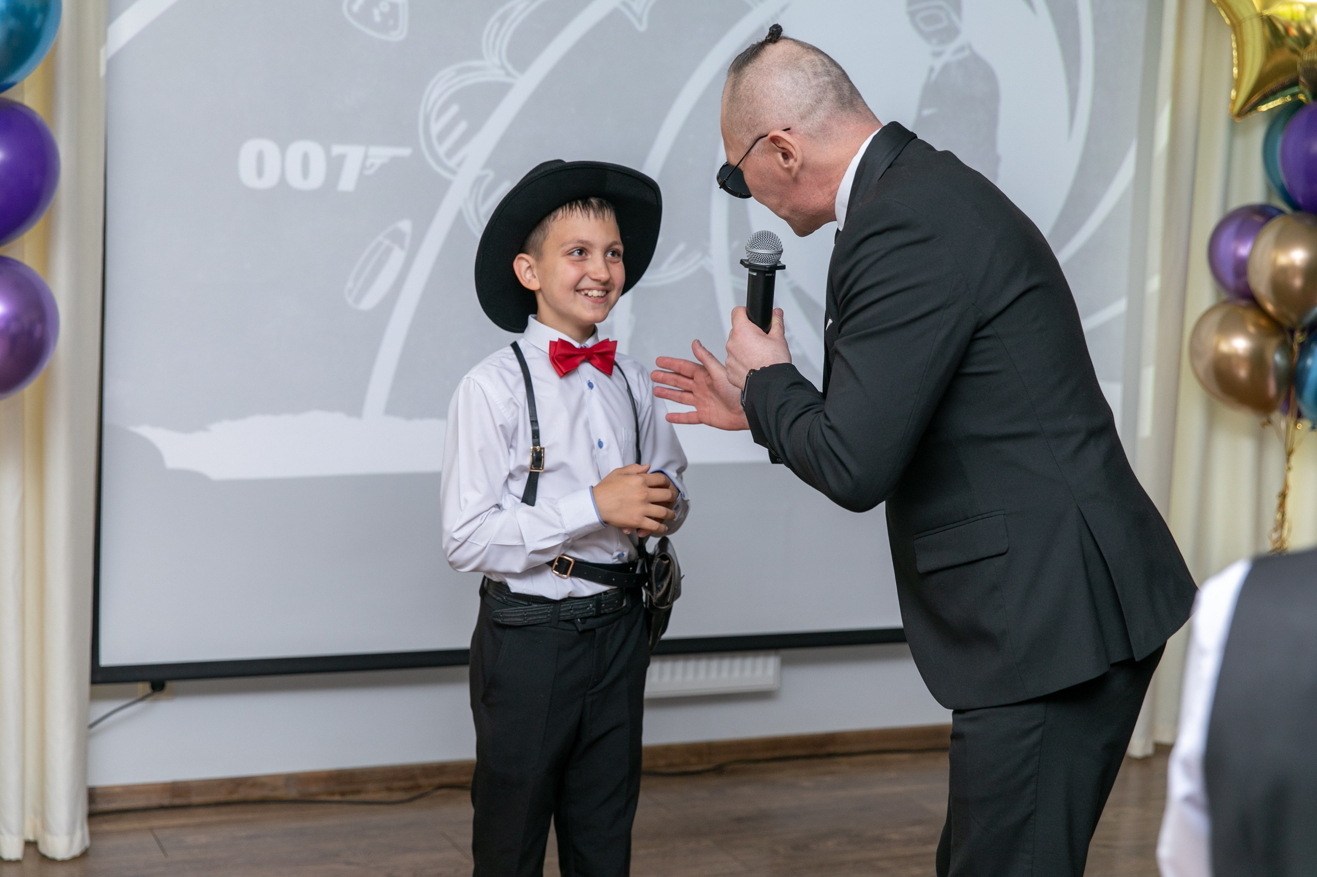 Выпускной 4 класс Гимназия 3 2025. Школьный и детский фотограф в Южно-Сахалинске Анастасия Лескова