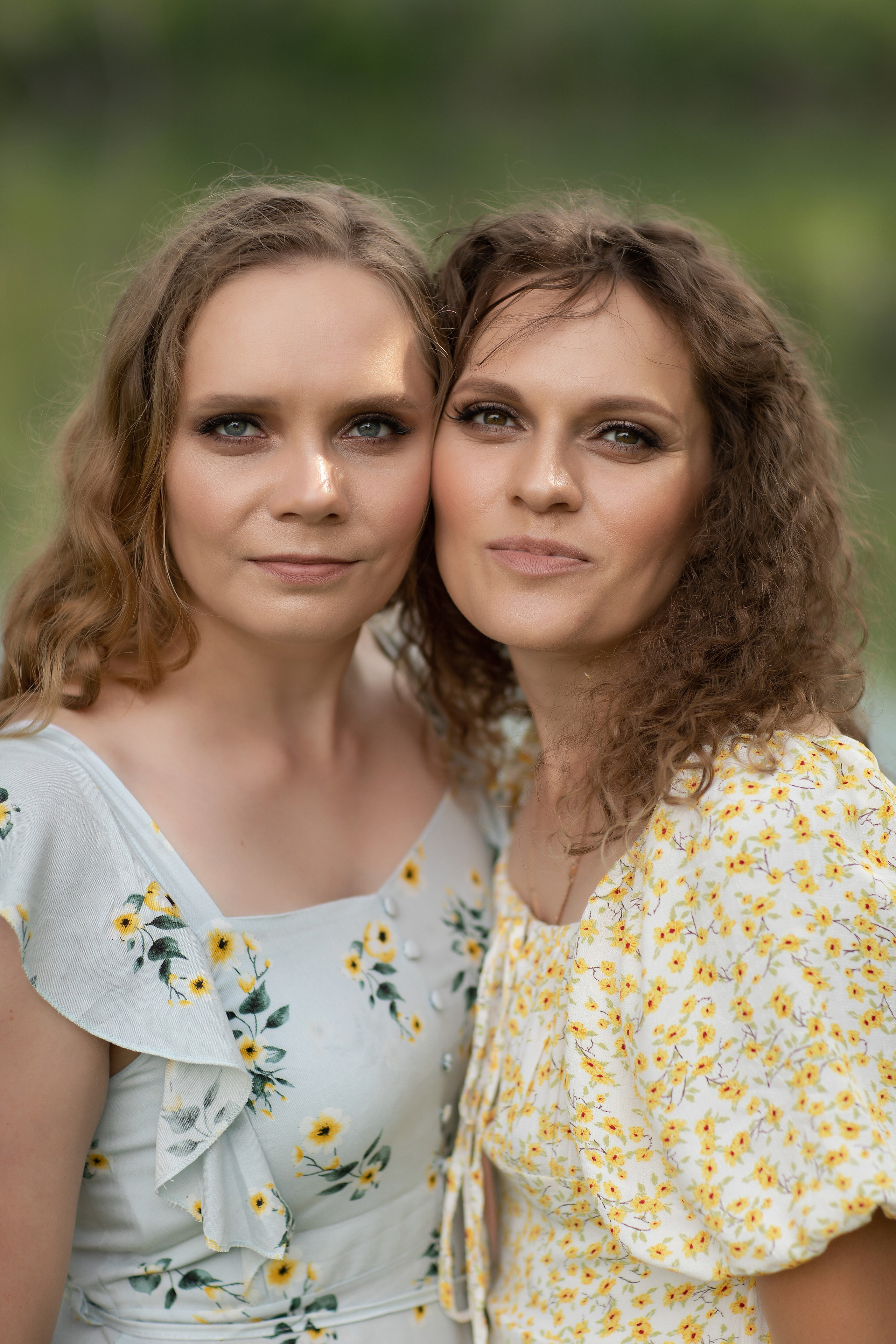 Маша и Наташа. Женский и семейный Фотограф В Усть-Каменогорске Юлия Журавлева