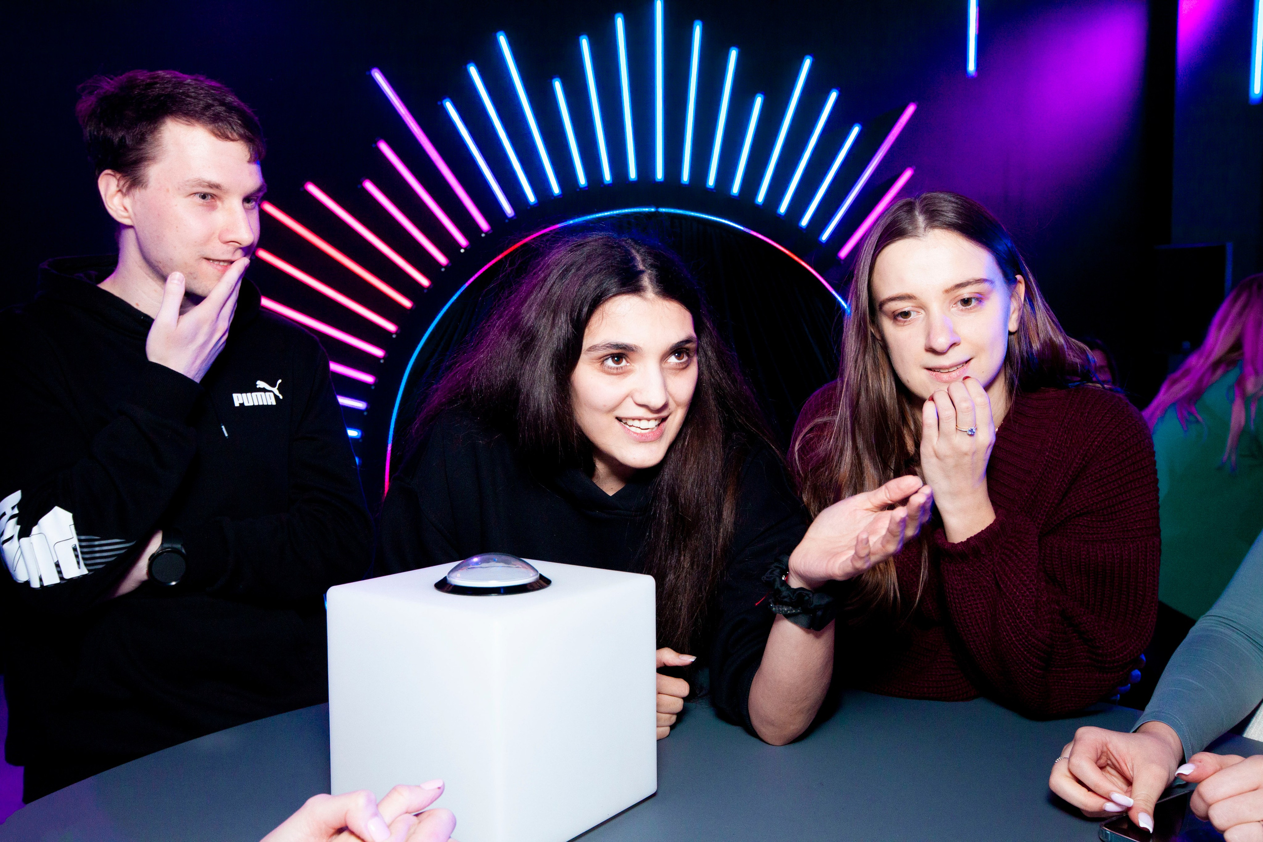 Хитомания. Stanislav Baryshev — People. Emotions. Atmosphere