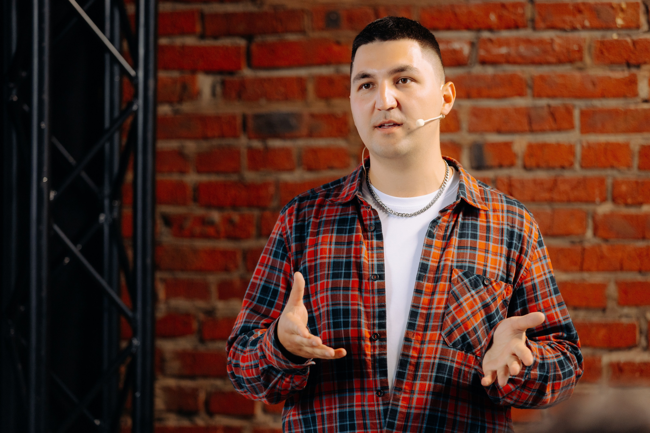 Ural Digital Weekend 2024. Фотосъемка свадебных, семейных и корпоративных мероприятий в Перми