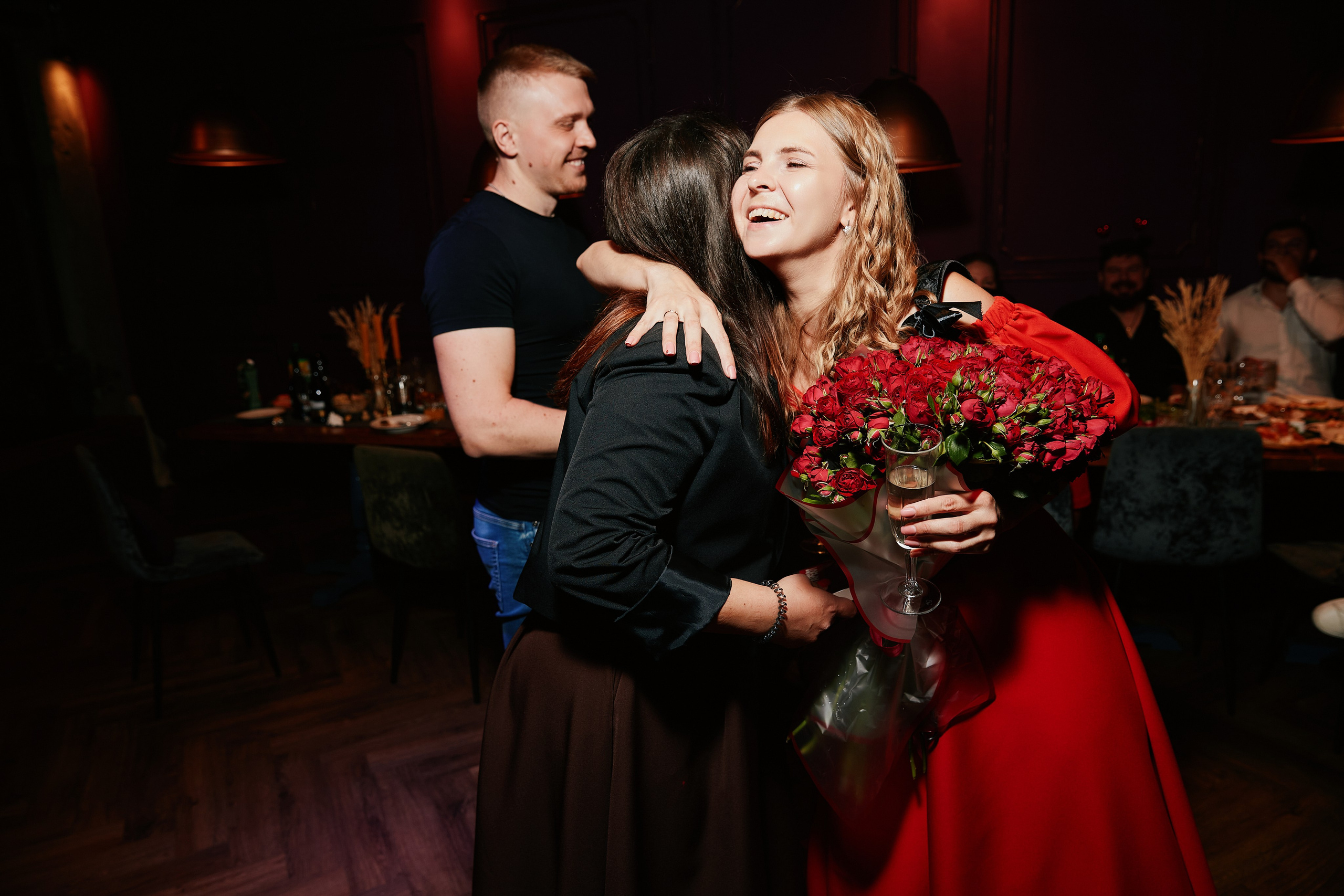 HOLIDAY IN AVRORA ROOM 22.08. Свадебный репортажный фотограф краснодар максим дремов дрёмов фотосессия студия цена