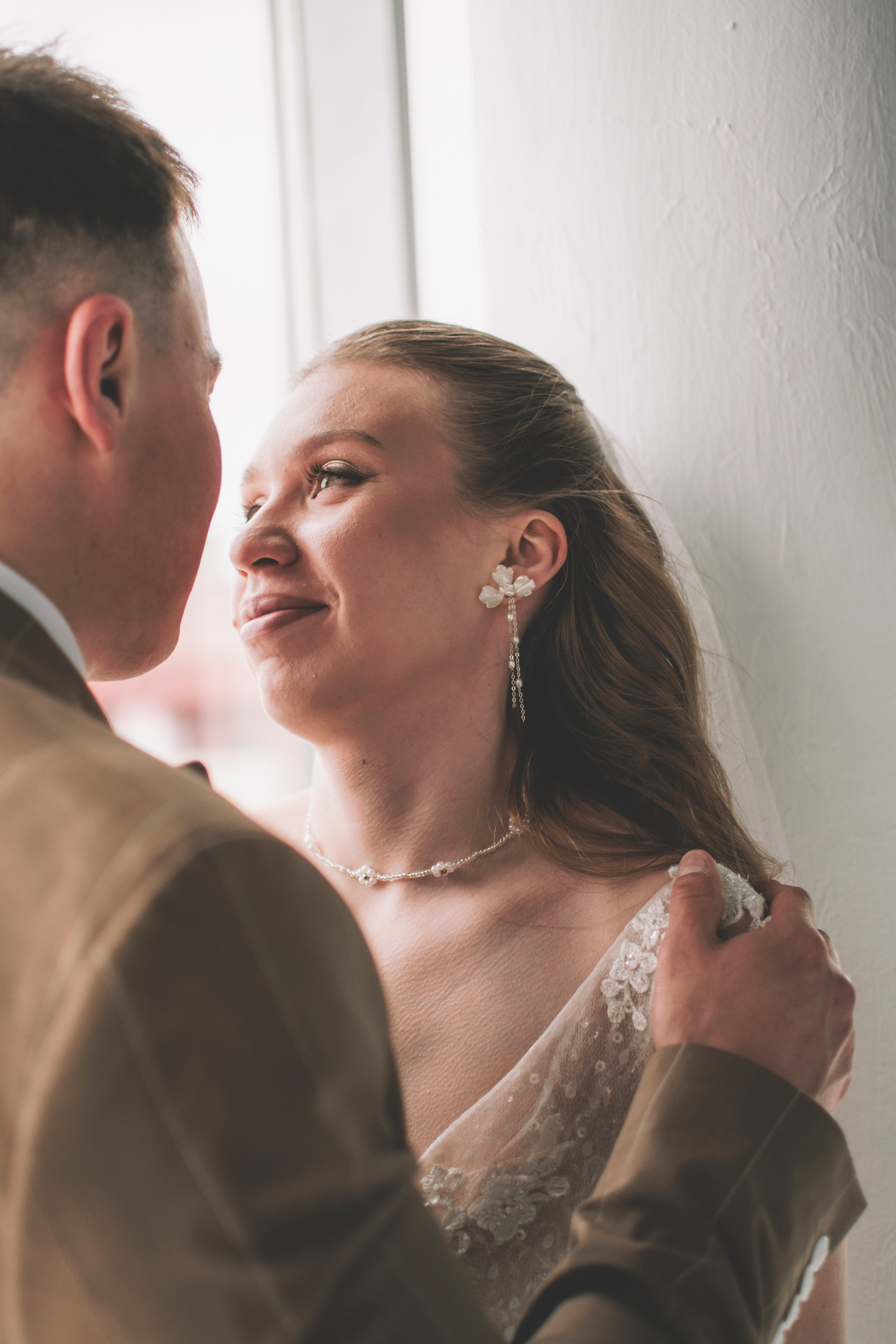 Альберт и Анастасия (Студийная фотосессия, роспись в ДК Нефтяник + фотосессия с гостями). Семейный и свадебный фотограф Губкинский и Ставрополь