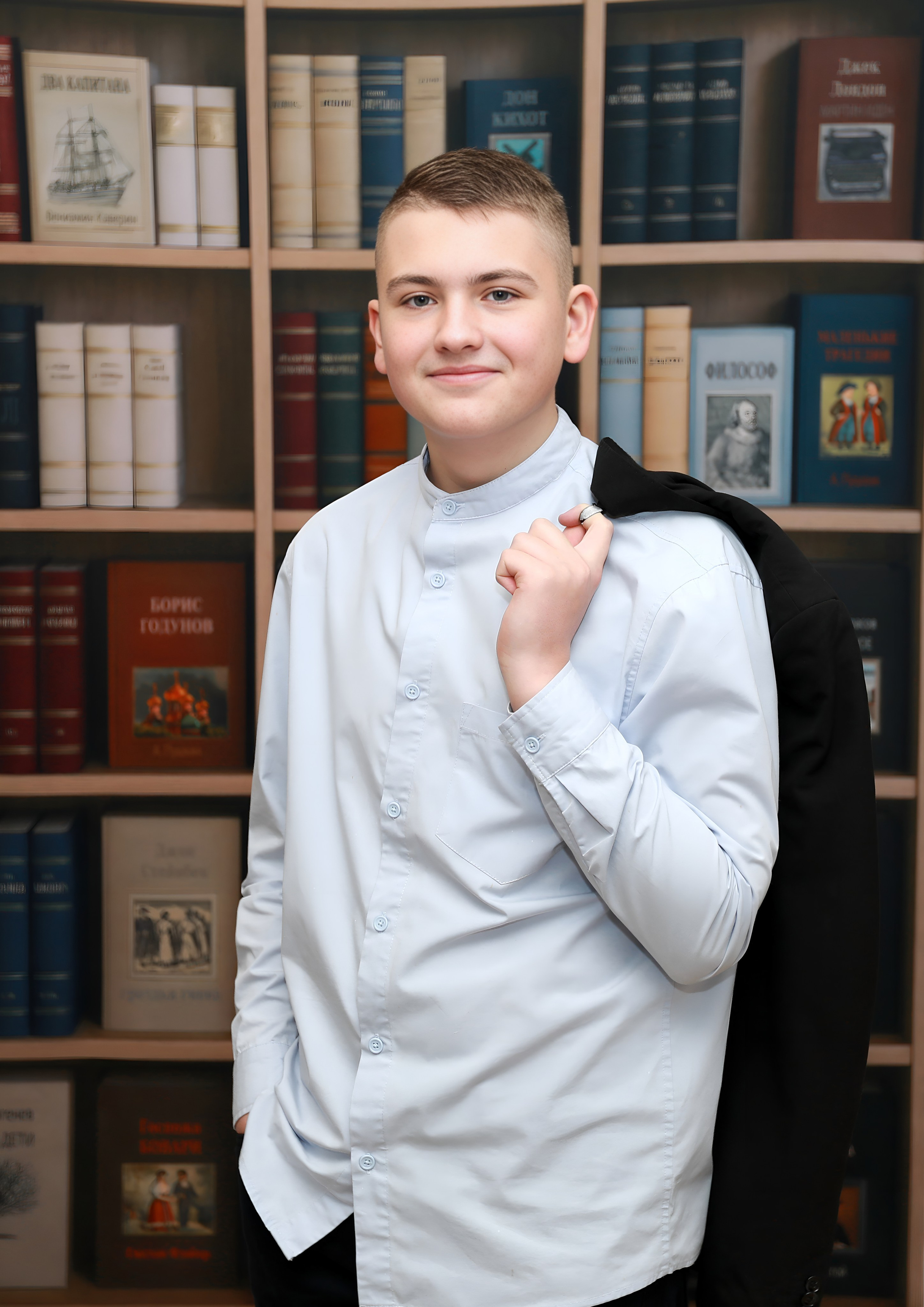 Школа 17, выпускники, 2026 год, 9 Б класс, Виньетка, Портреты на&nbsp;ВИНЬЕТКУ, фотограф Медведева Лариса, Липецк, 89995303953, 89046827412, medlori fotobook