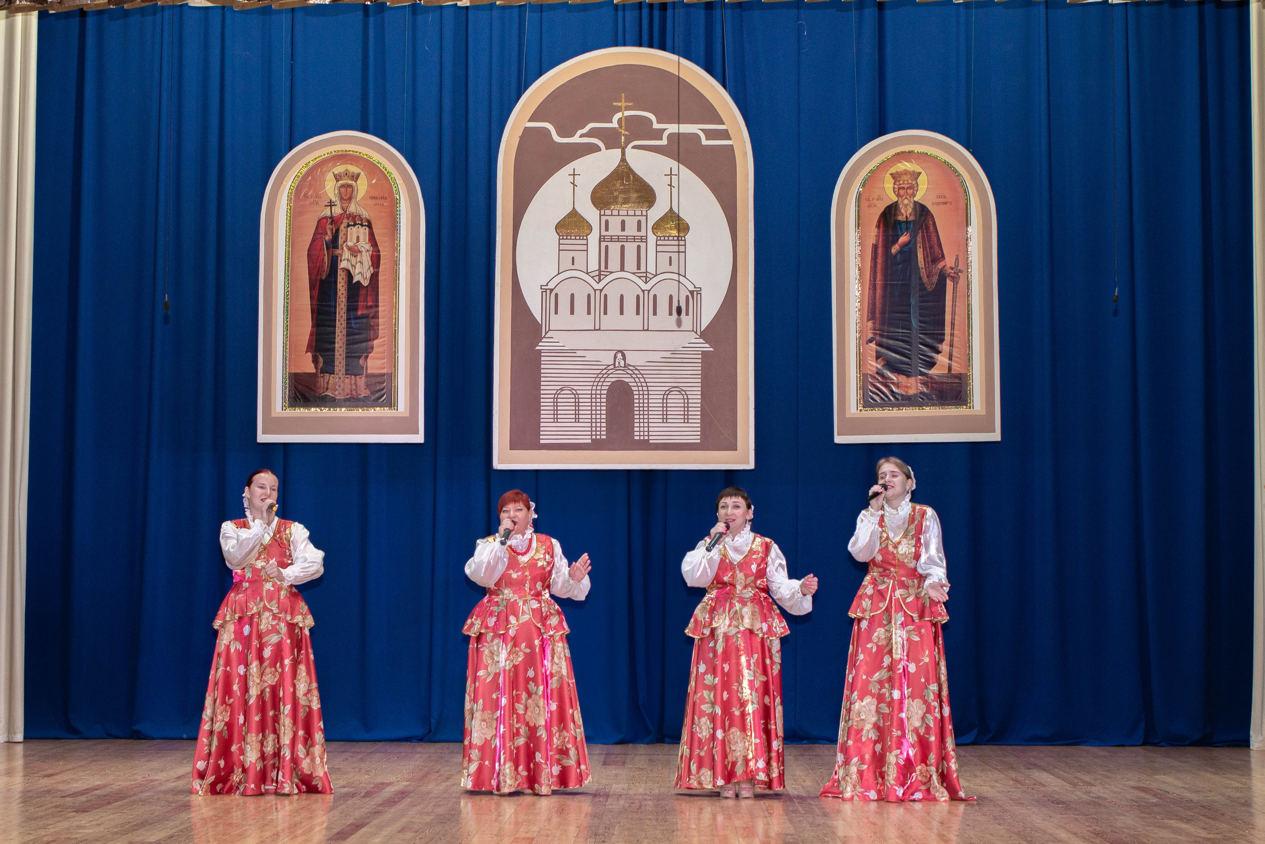 День Святого Владимира п. Радуга. Главная