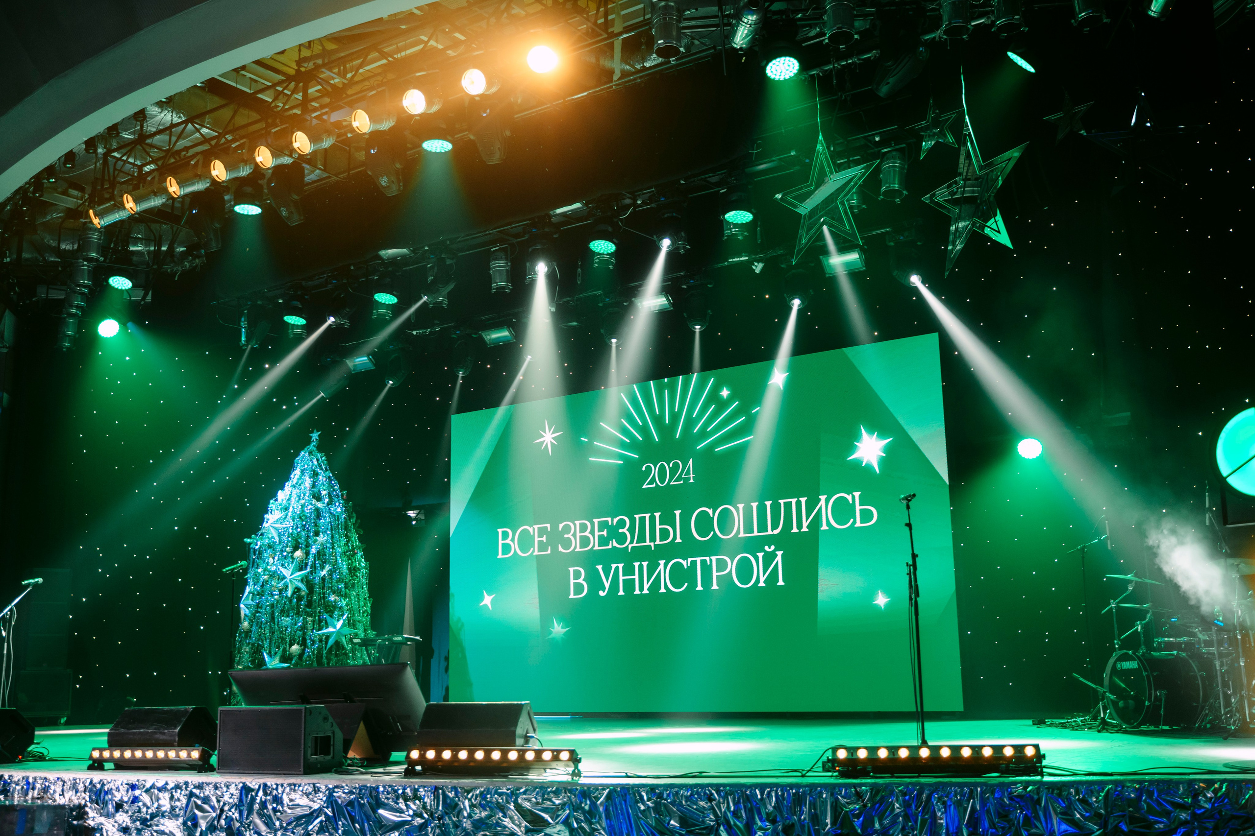 Унистрой. Новый год / 2023. Саша Копылов, фотограф в Казани