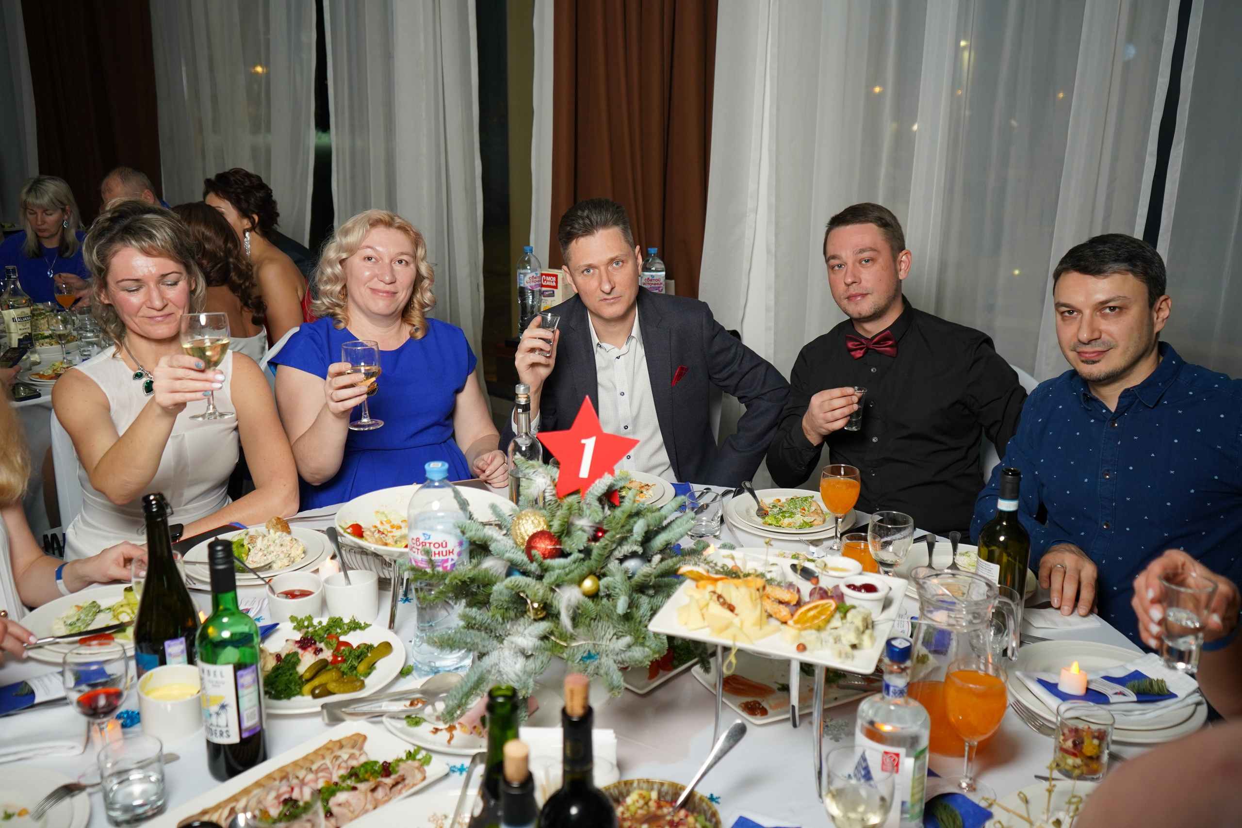 КОрпоротиф. Фотограф в Переславле-Залесском Алексей Погосов