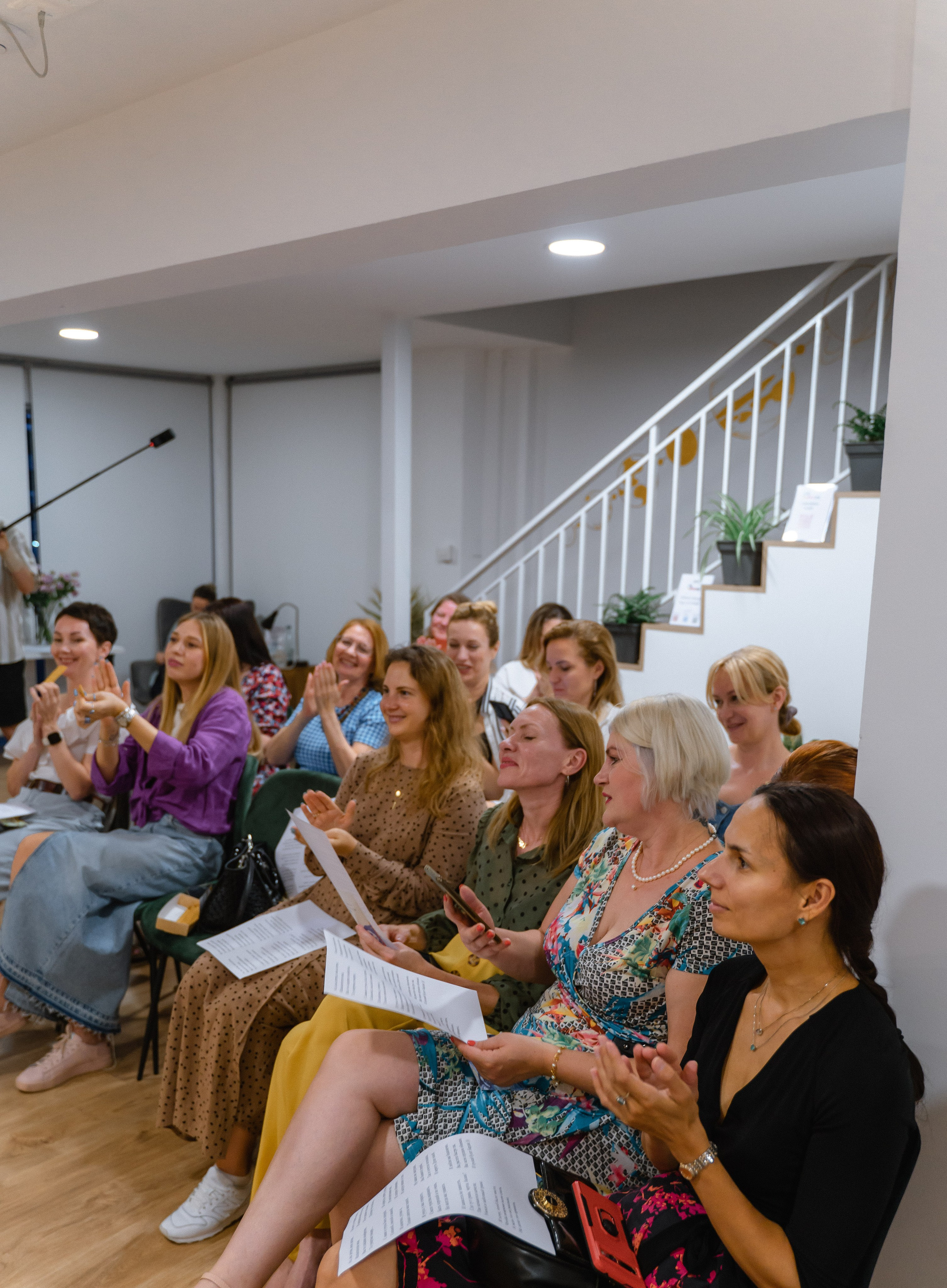 Литературный вечер в Никосии. Свадебный и семейный фотограф Ирина Чернова