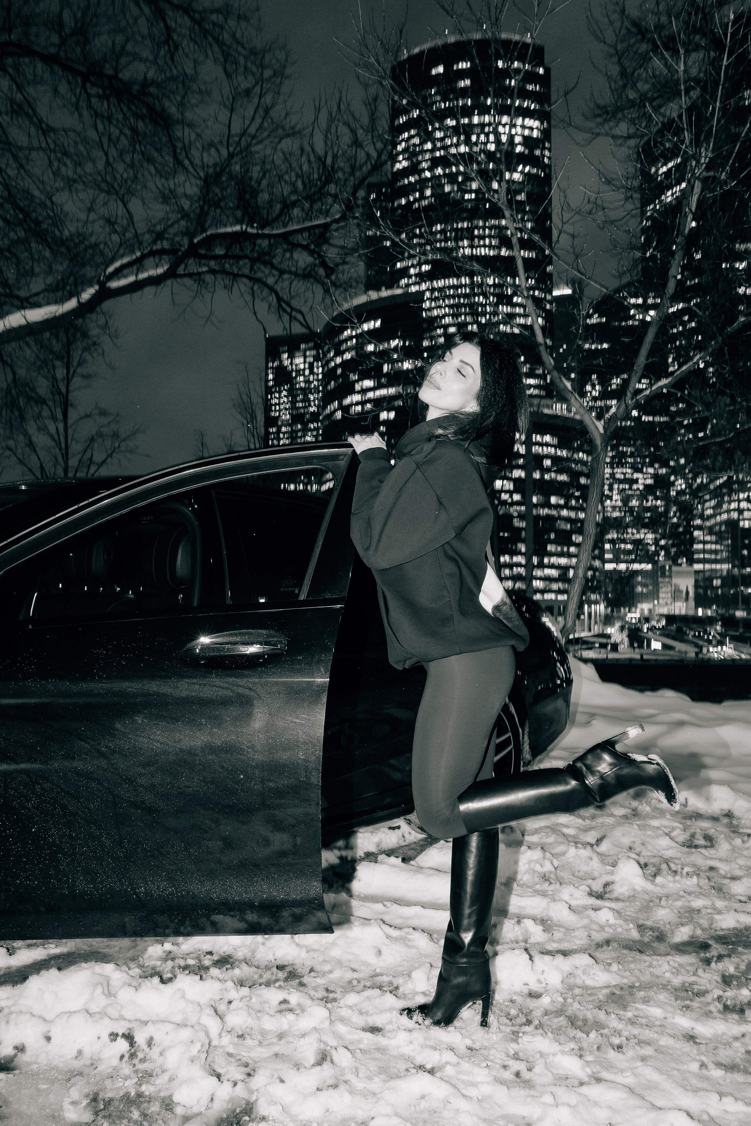 МАРИНА. Я фотограф из Москвы к Вашим услугам