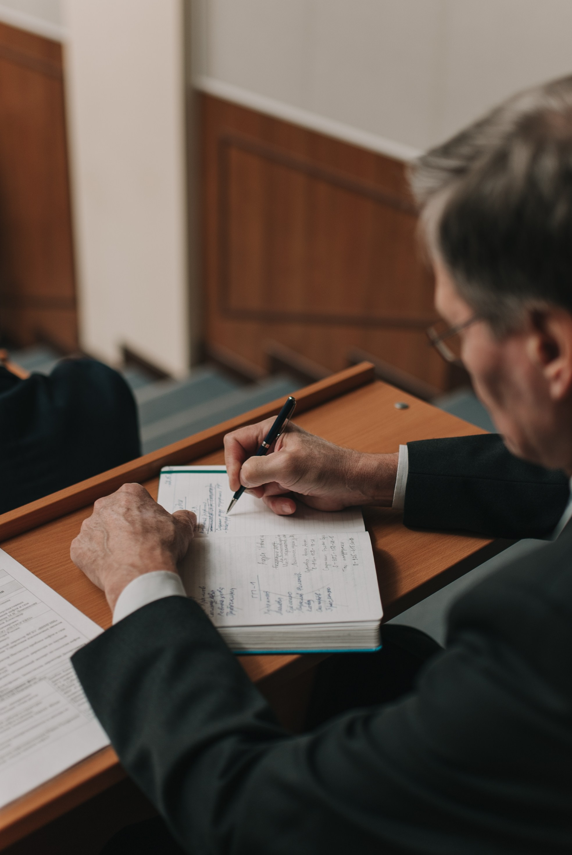 Конференция МГУ. Новые идеи в геологии нефти и газа. Алена Братчук репортажный фотограф