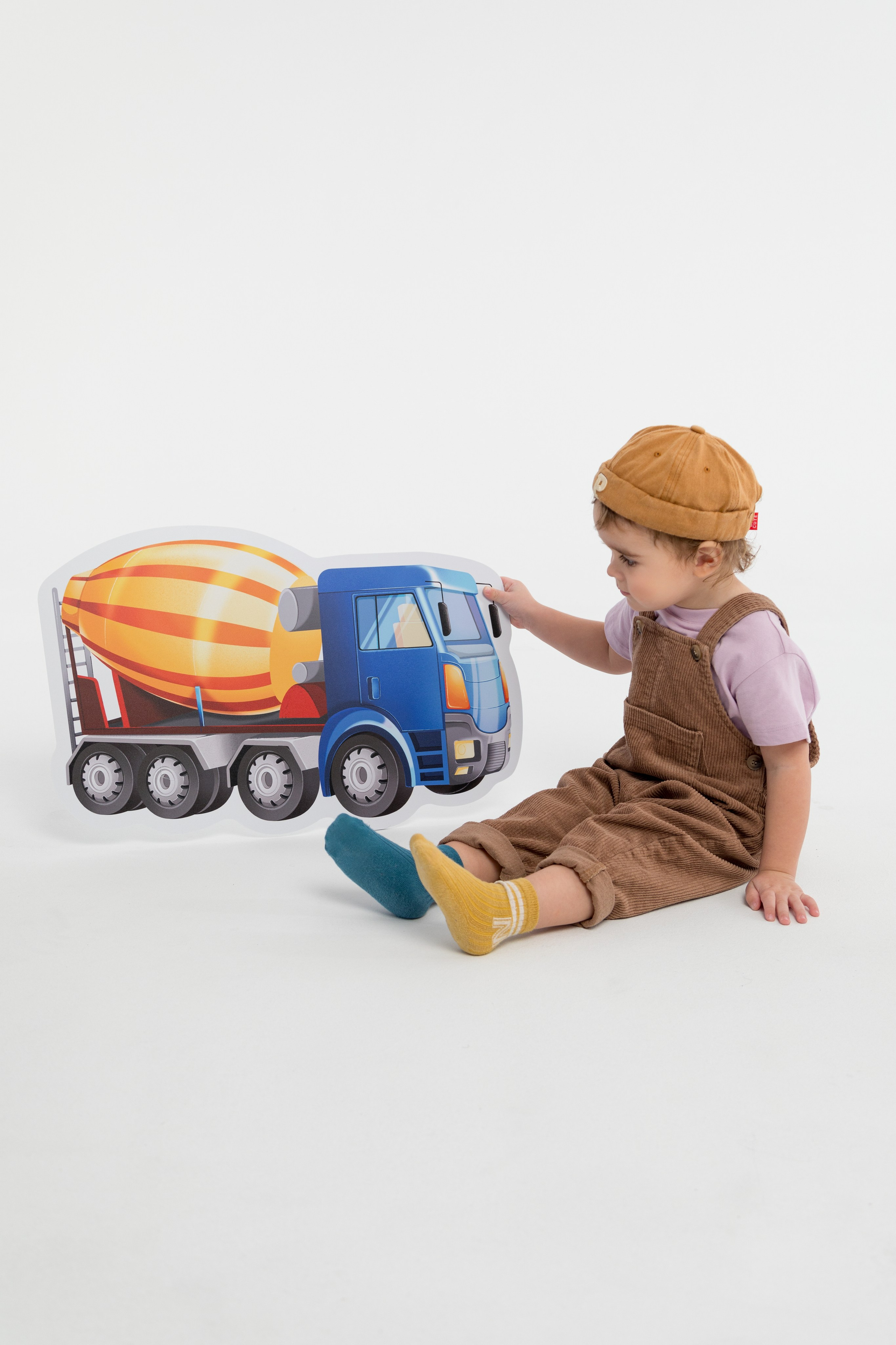 Съемка в циклораме для Харди Гарди. Детский и контент фотограф Надя Волкова Санкт-Петербург