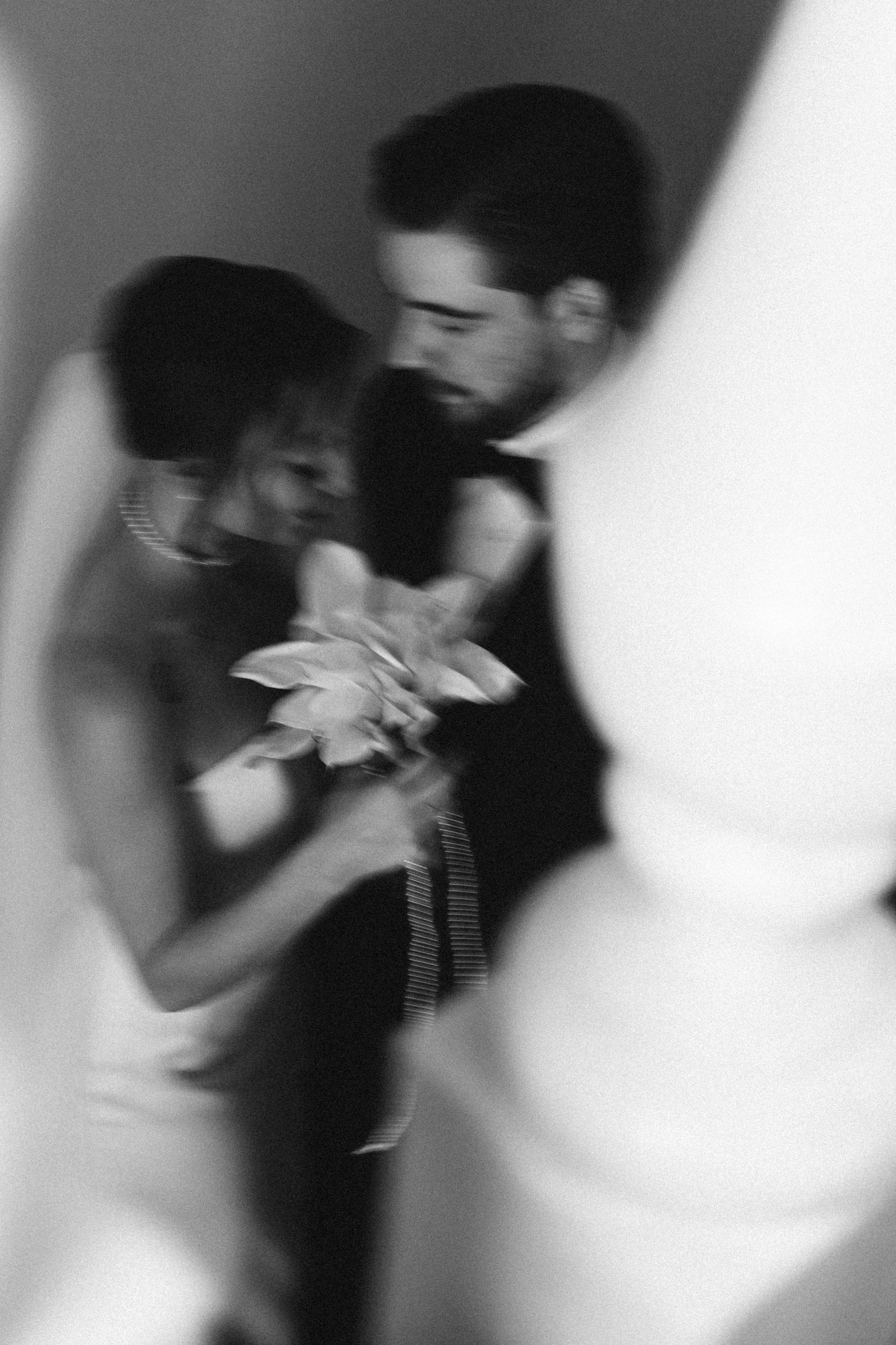 Свадебные фотографии. Фотограф в Барнауле Дарья Бутурлакина. Люби.Цени.Касайся