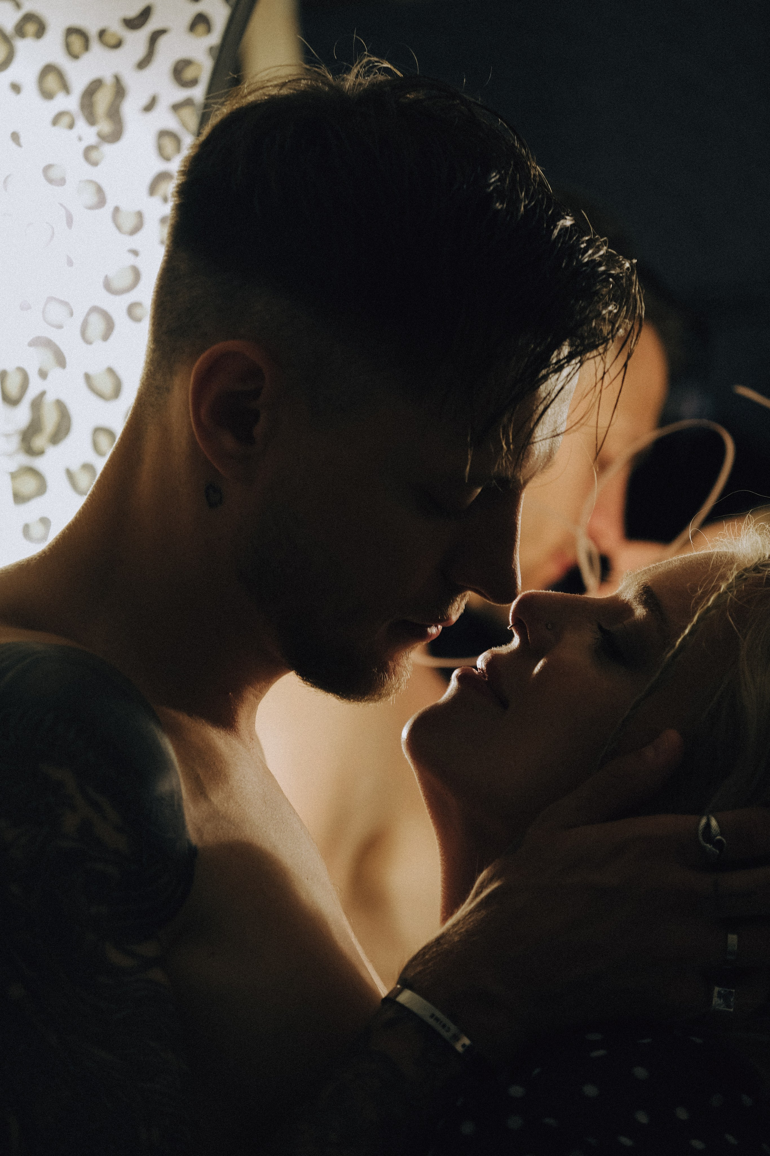 СВАДЕБНАЯ СЬЕМКА С КАБРИОЛЕТОМ В САНТК-ПЕТЕРБУРГЕ НА ПЕТРОГРАДКЕ В ОТЕЛЕ ПАНОРАМИКА. Профессиональный фотограф, Санкт-Петербург — Виктория Богомолова