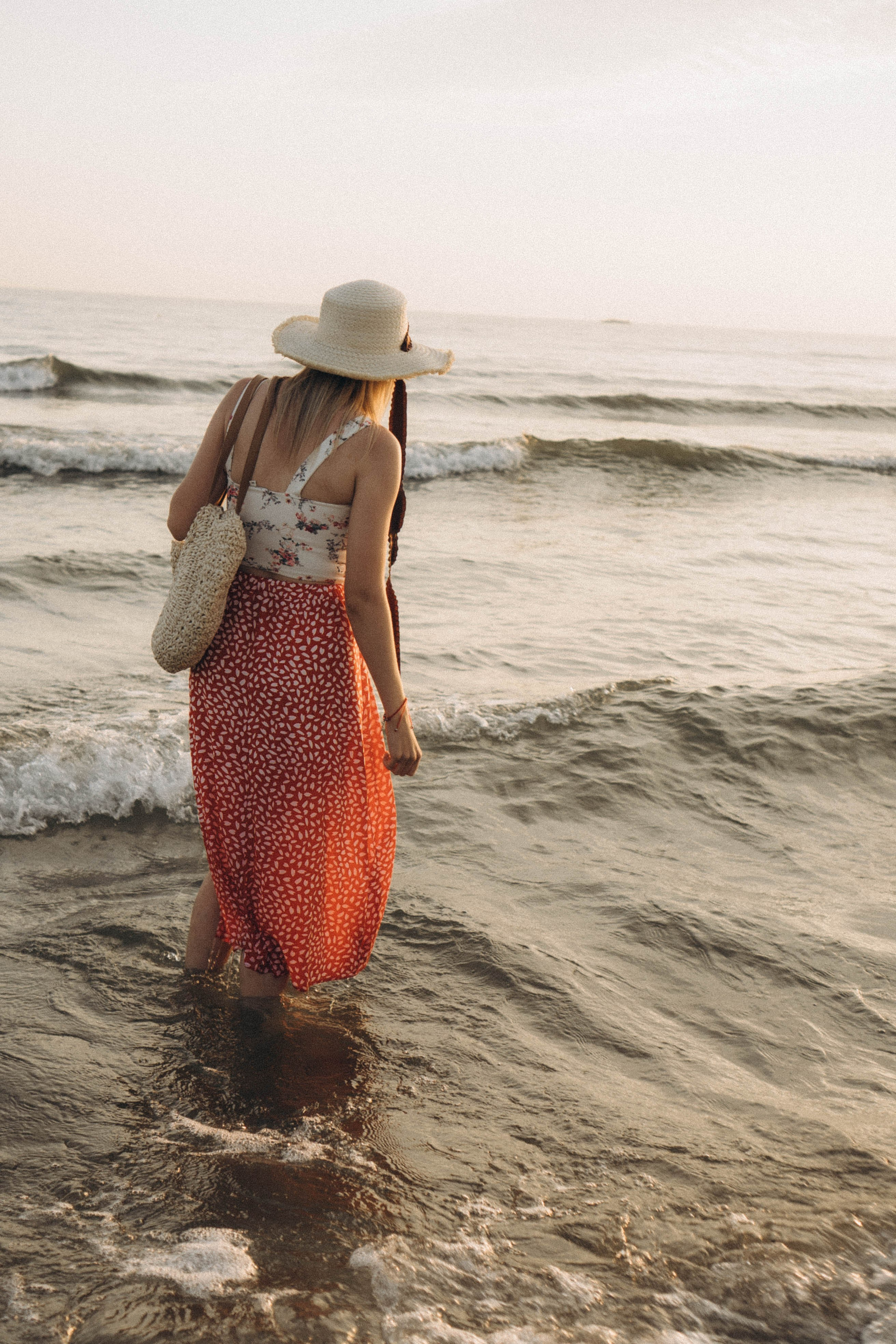 Июльский вечер на берегу черного моря. Профессиональный фотограф, Санкт-Петербург — Виктория Богомолова