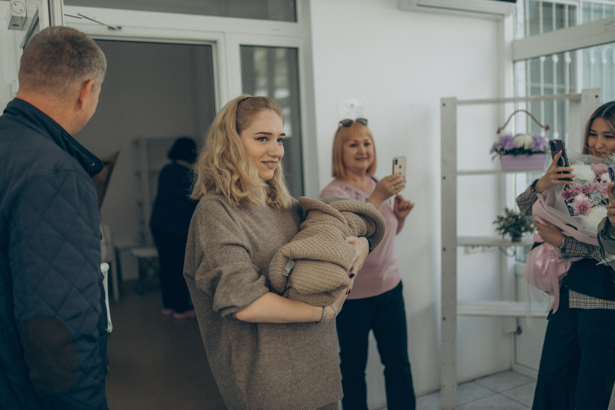 Выписка Глебушки. Семейный фотограф и фотограф на роды в Ростове-на-Дону Мухина Виктория