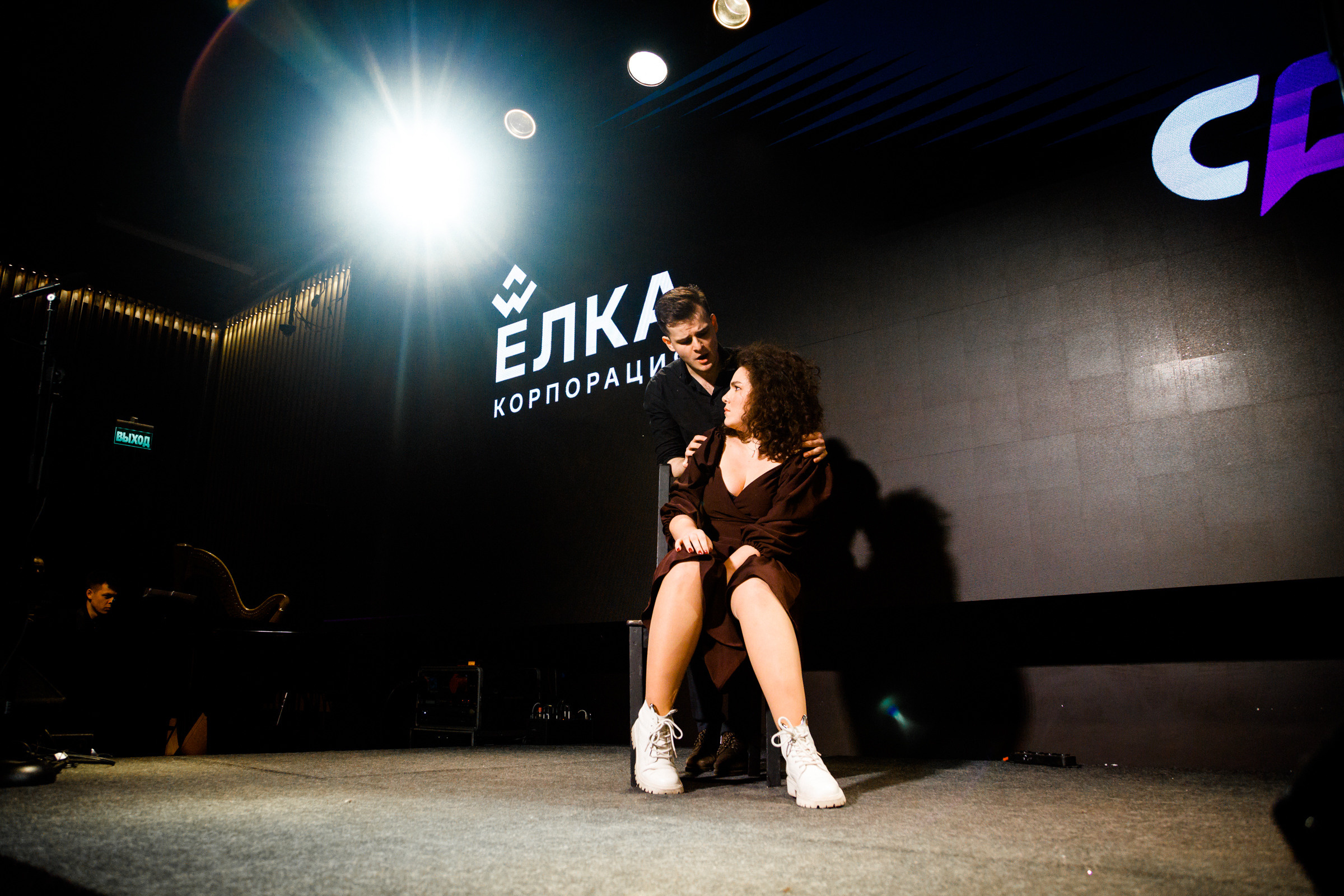 Сборный отчёт творческих вечеров Фонда Ёлка.Развитие. Бизнес фотограф в Новосибирске Александр Рощин