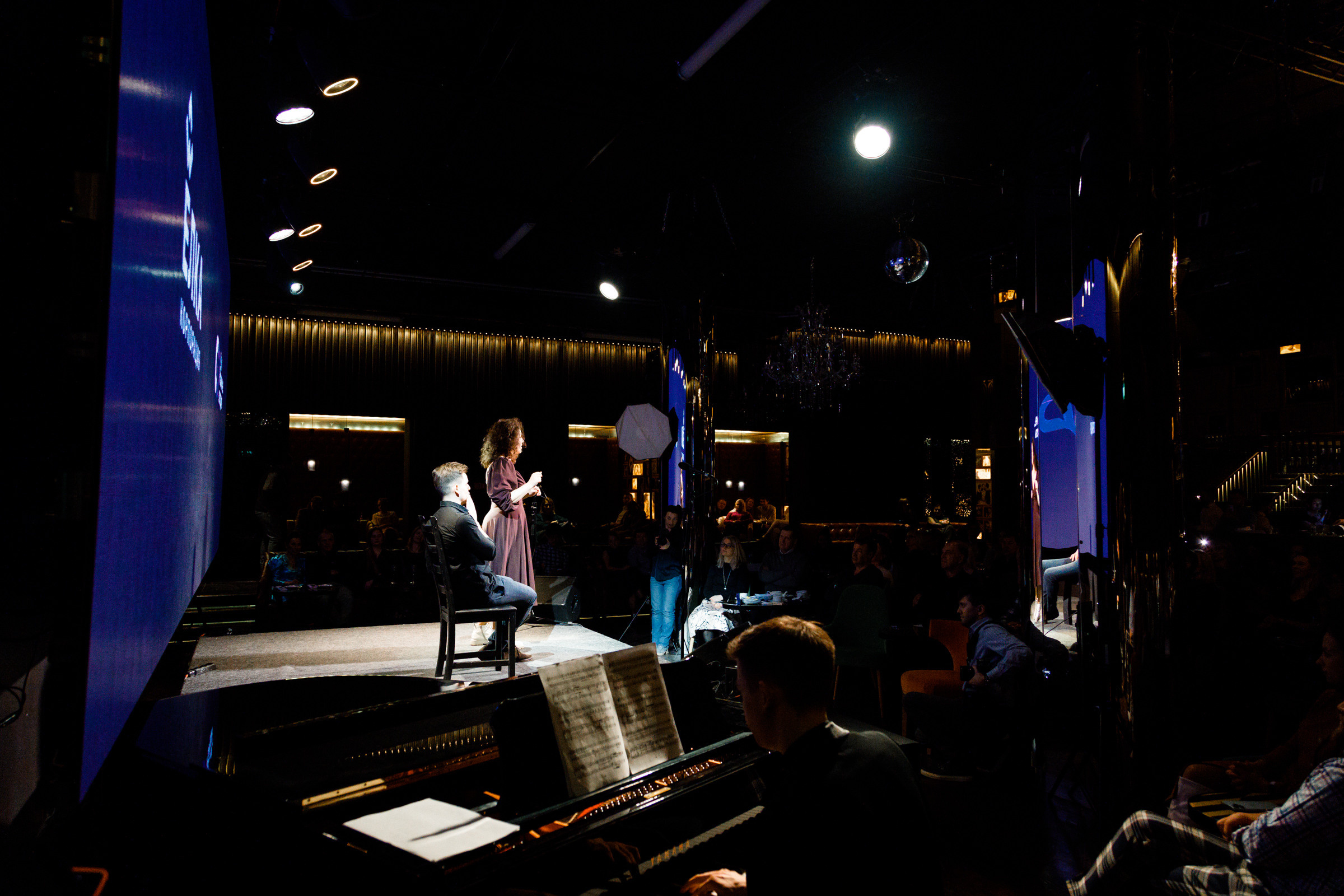 Сборный отчёт творческих вечеров Фонда Ёлка.Развитие. Бизнес фотограф в Новосибирске Александр Рощин