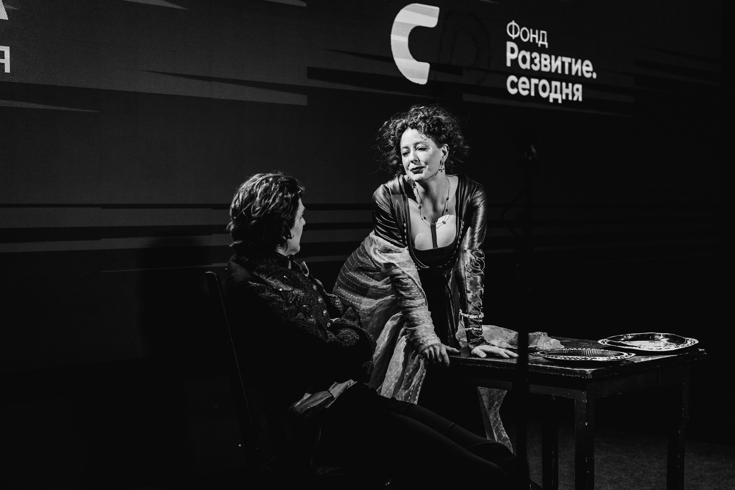 Сборный отчёт творческих вечеров Фонда Ёлка.Развитие. Бизнес фотограф в Новосибирске Александр Рощин