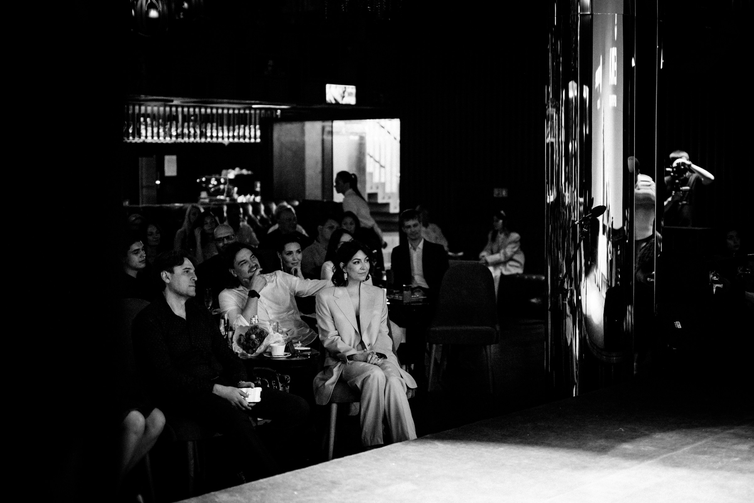 Сборный отчёт творческих вечеров Фонда Ёлка.Развитие. Бизнес фотограф в Новосибирске Александр Рощин