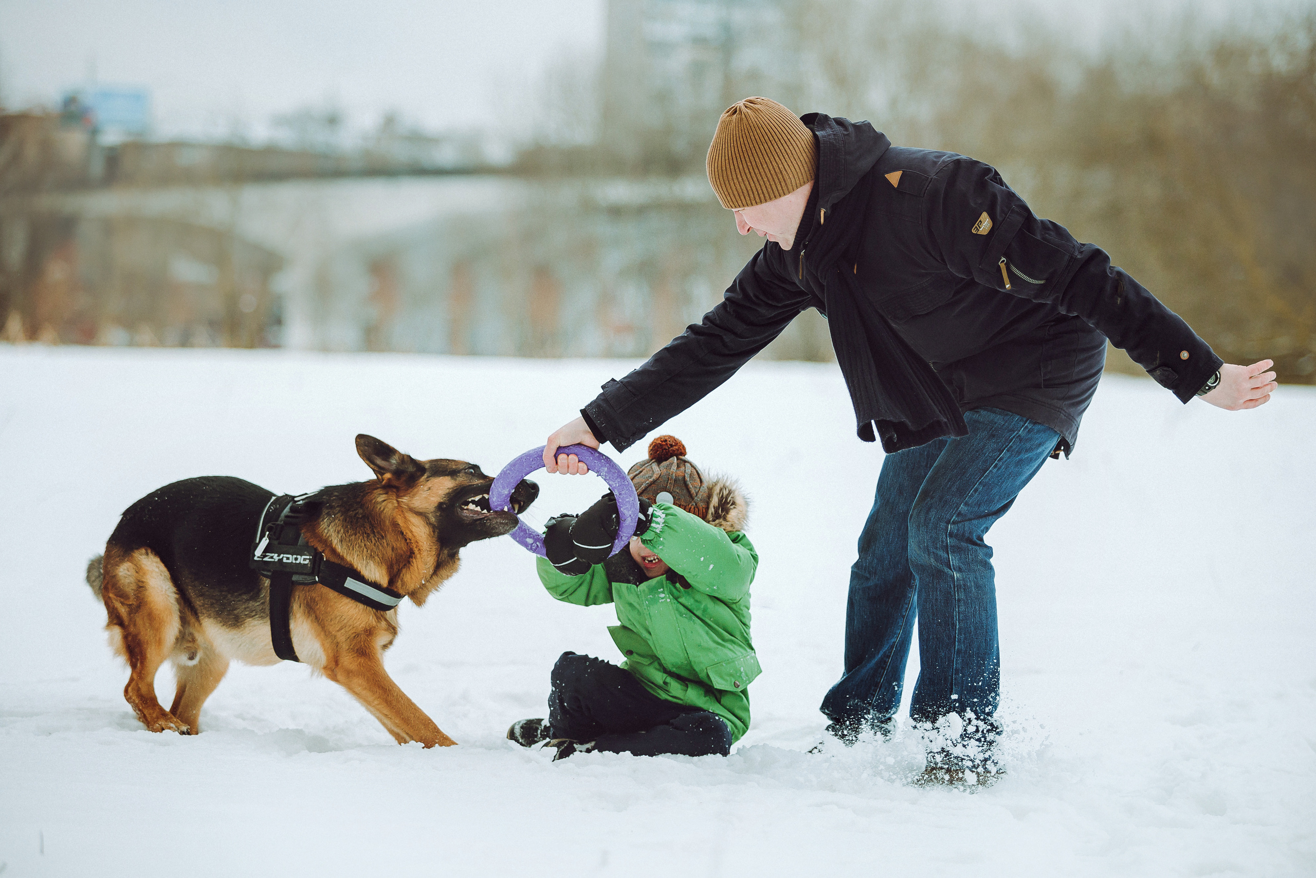 Джим, Лила и их семья