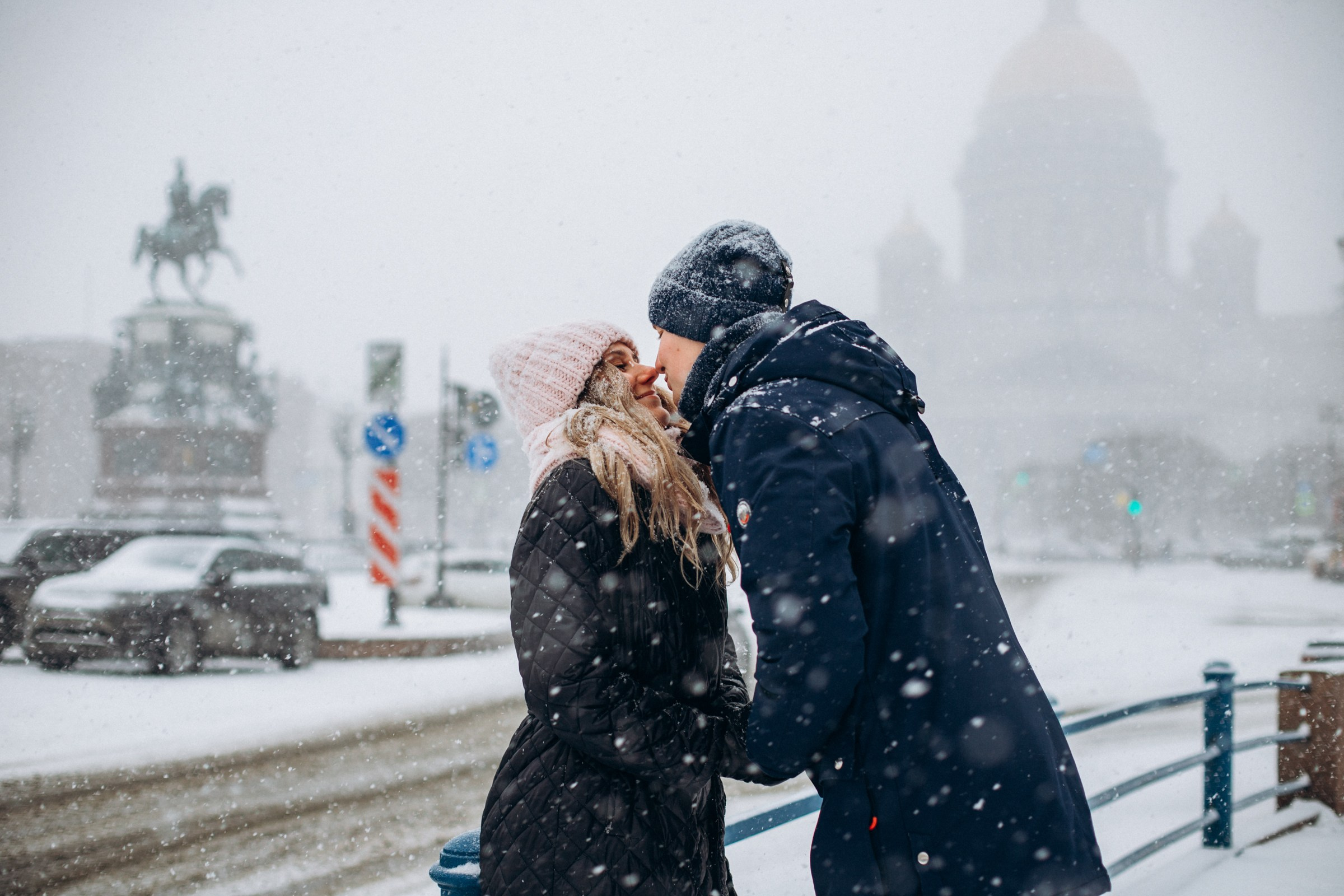 Юрий и Ирина в феврале. Фотопрогулка в Петербурге. Индивидуальный и семейный фотограф в Санкт-Петербурге