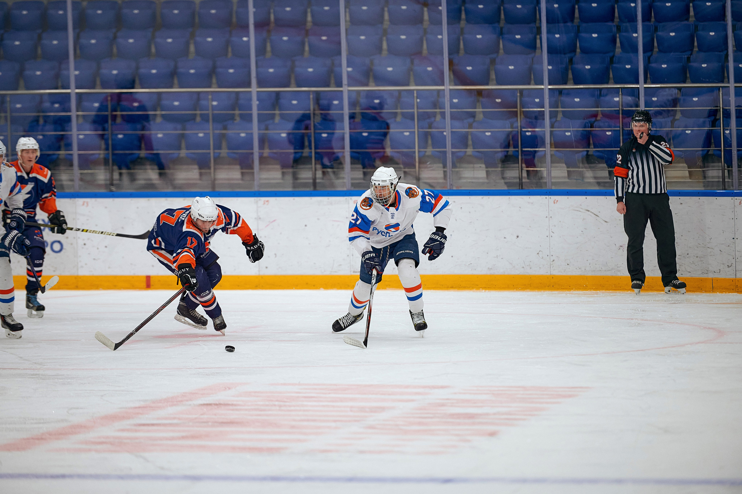 Портфолио репортажной фотосъёмки: Кристалл арена — Хоккей — РусГидро. Фотограф Яковлев Роман — Красноярск