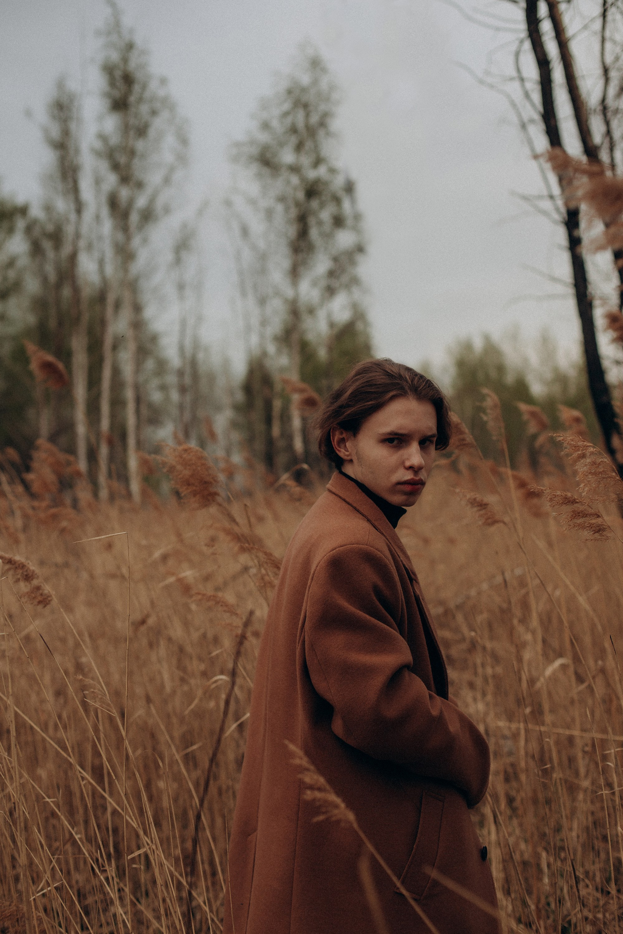 Ржавое золото, стеклянная вода, тишина. Свадебный фотограф Илья Бринк