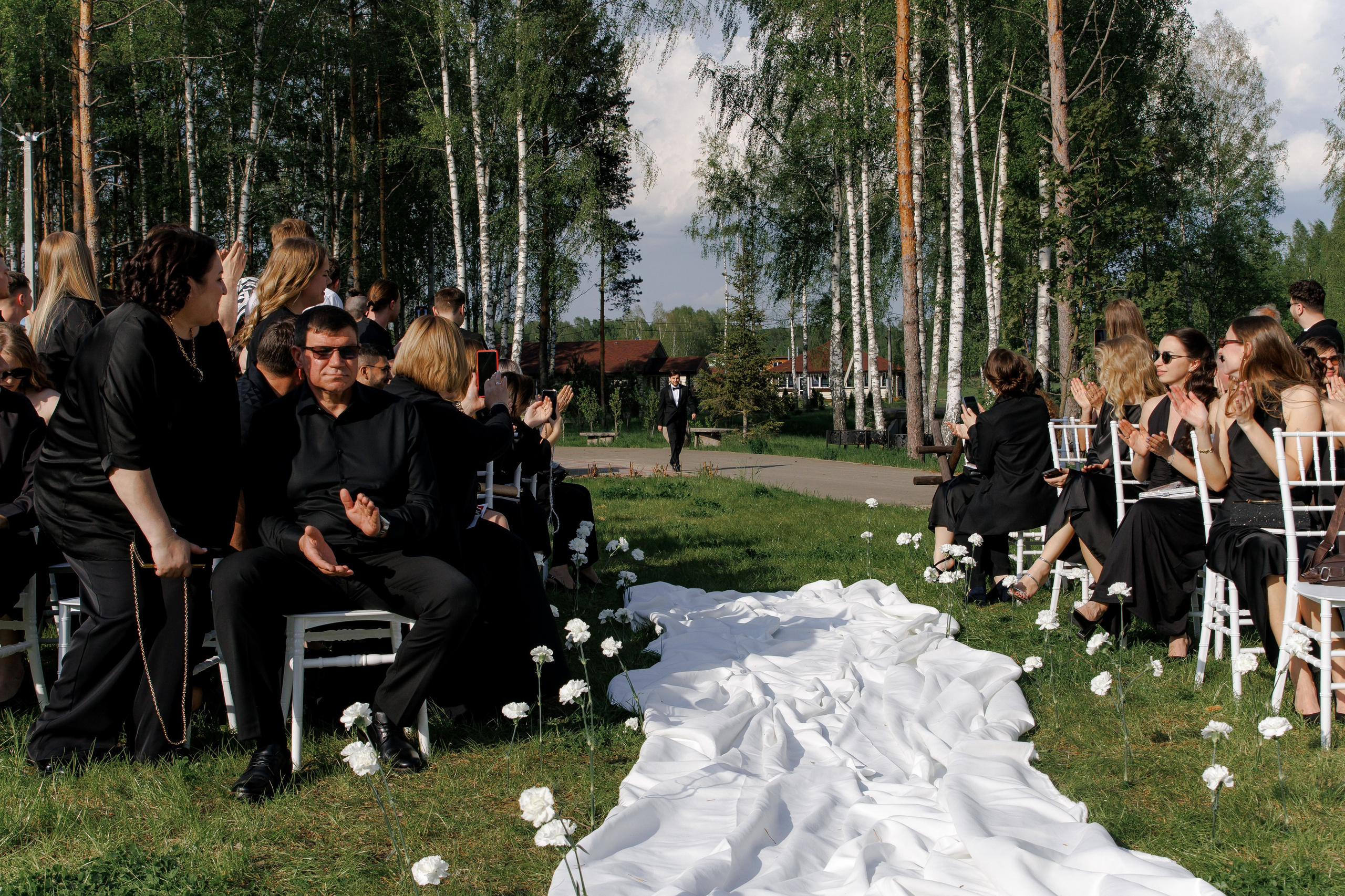 Свадьба в Ярославле — серия парк отель Мазай, выездная регистрация, кавер группа | Портфолио. Свадебный фотограф в Москве, Ярославле Виталий Квант