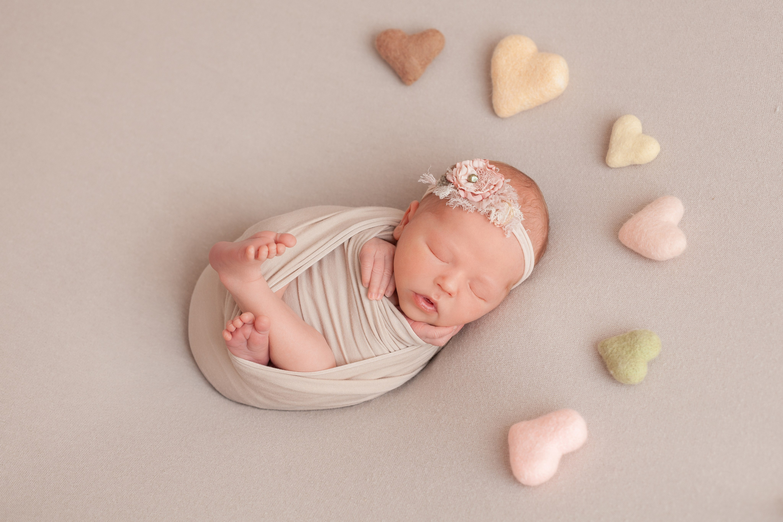 PH @newborn_flower. Retoucher Aleksmokh