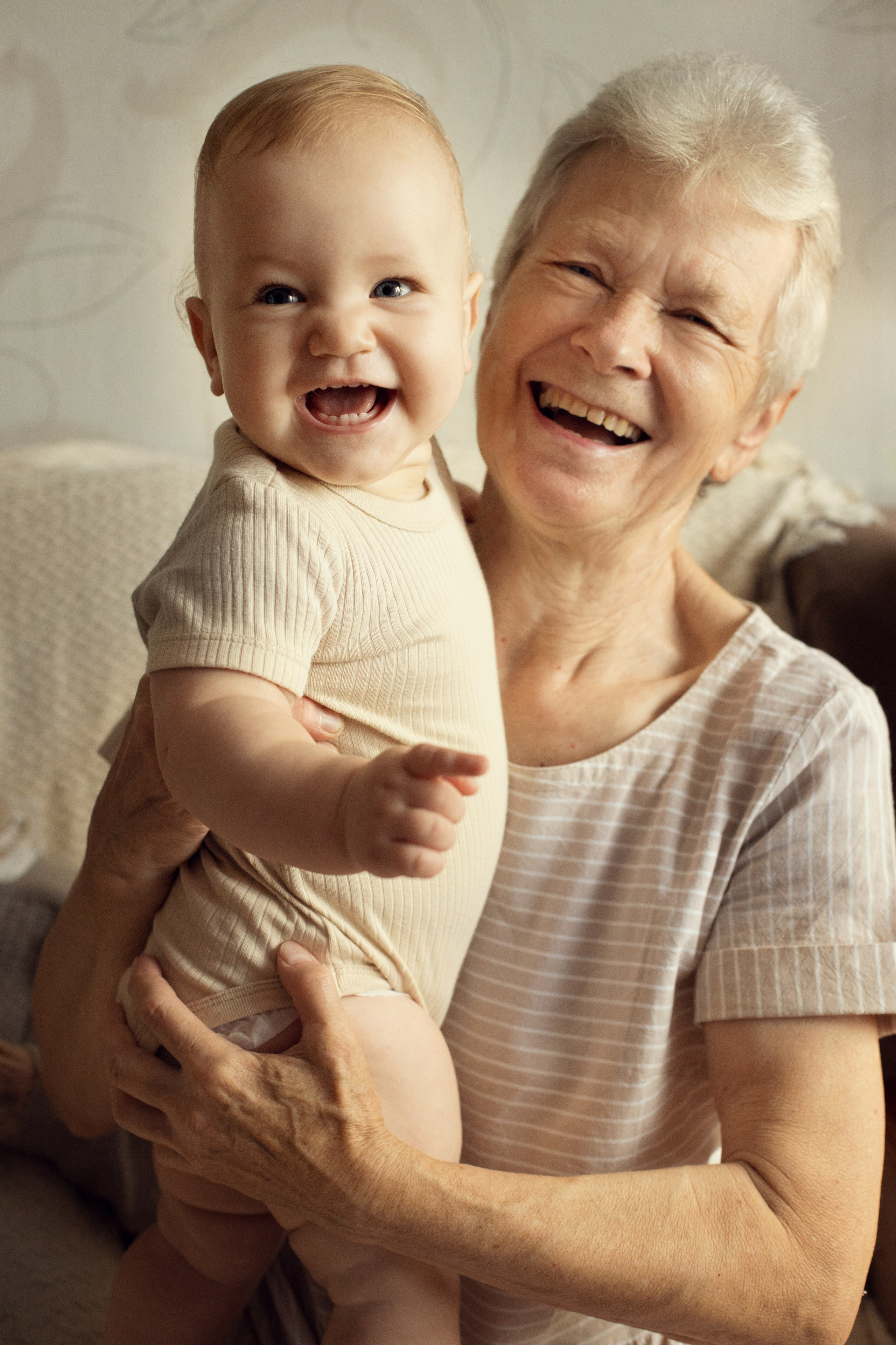 Четыре поколения женщин. Семейный и детский фотограф в Ярославле Елена Макшеева