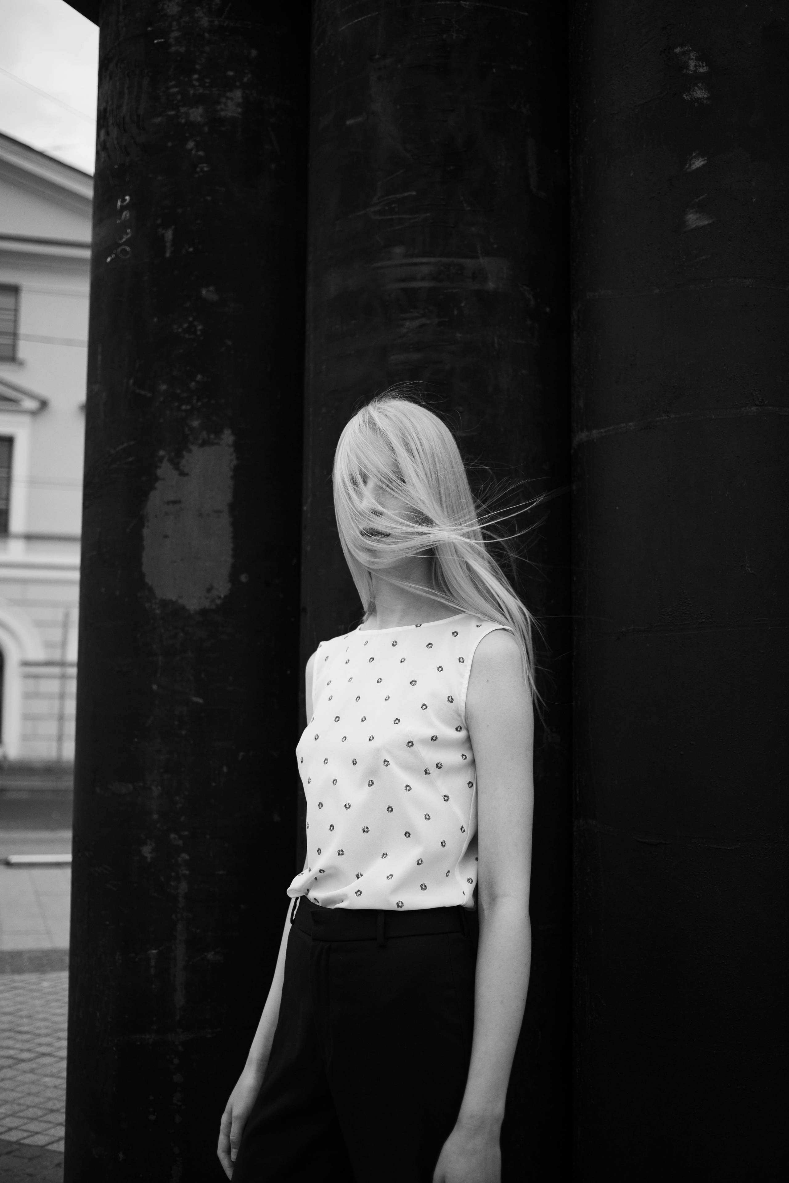 Kate. Street photo. VICTORIA SHU