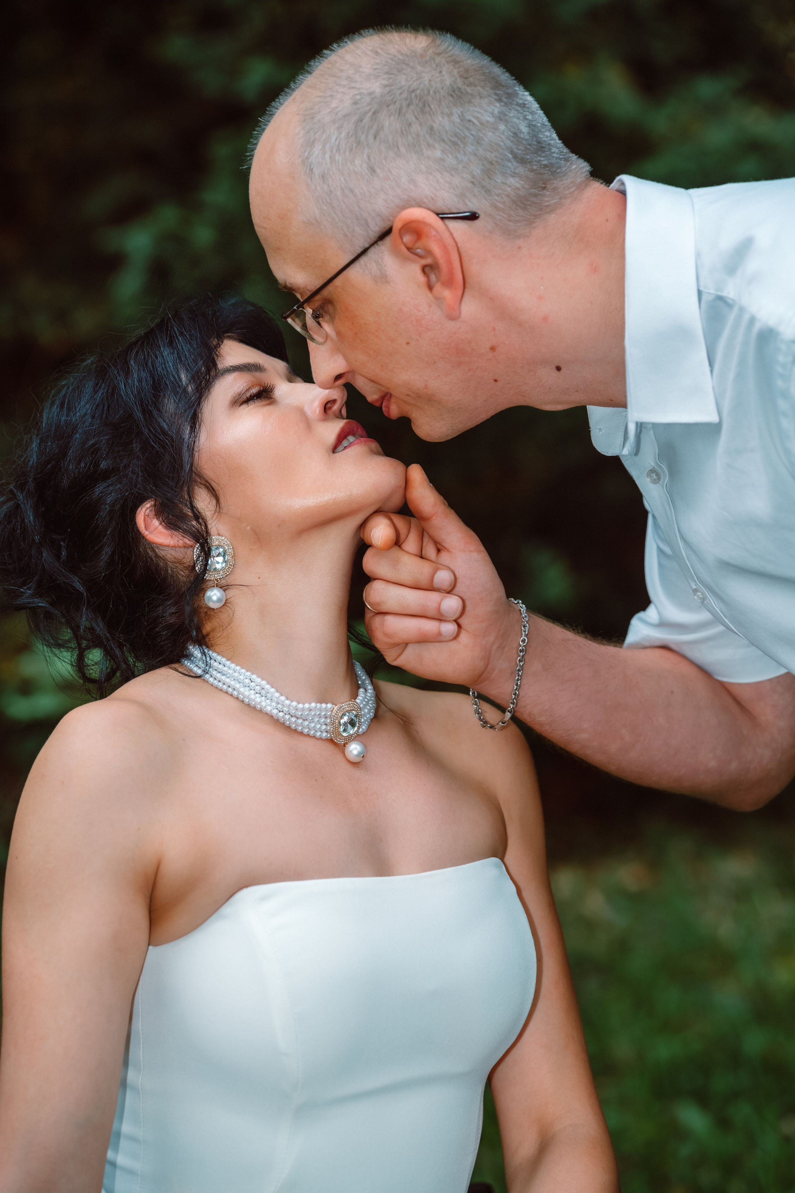 Wedding Wroclaw. Portrait photographer Wrocław Vitali Pabiadzinski