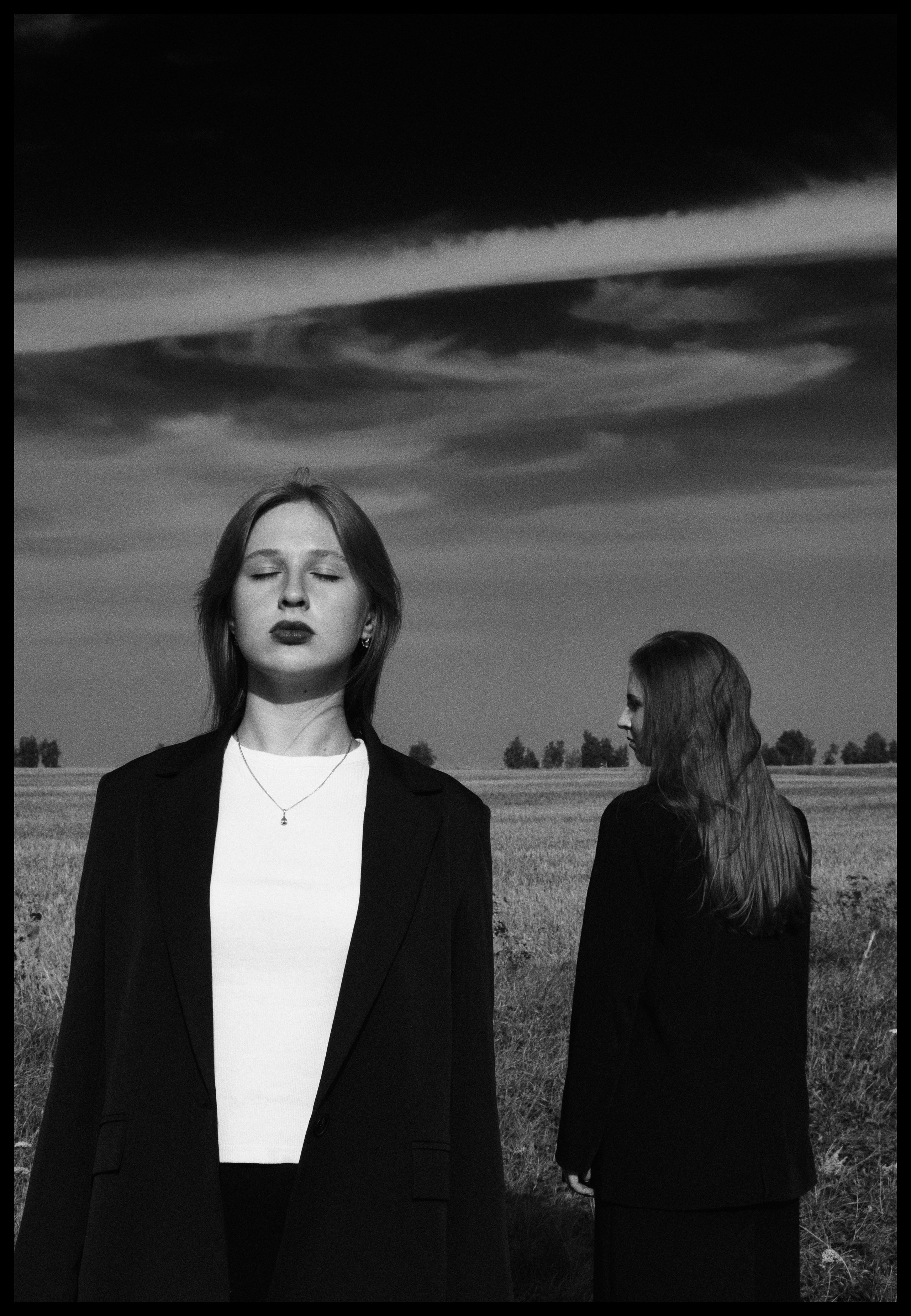 Commercial. Tatienne