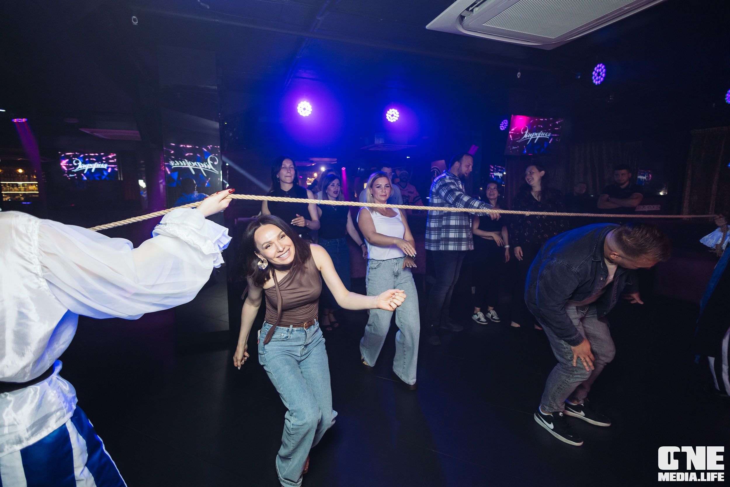Фоторепортаж из караоке-клуба Эйфория. One Media Life: фоторепортажи, фотоотчеты с мероприятий и заведений