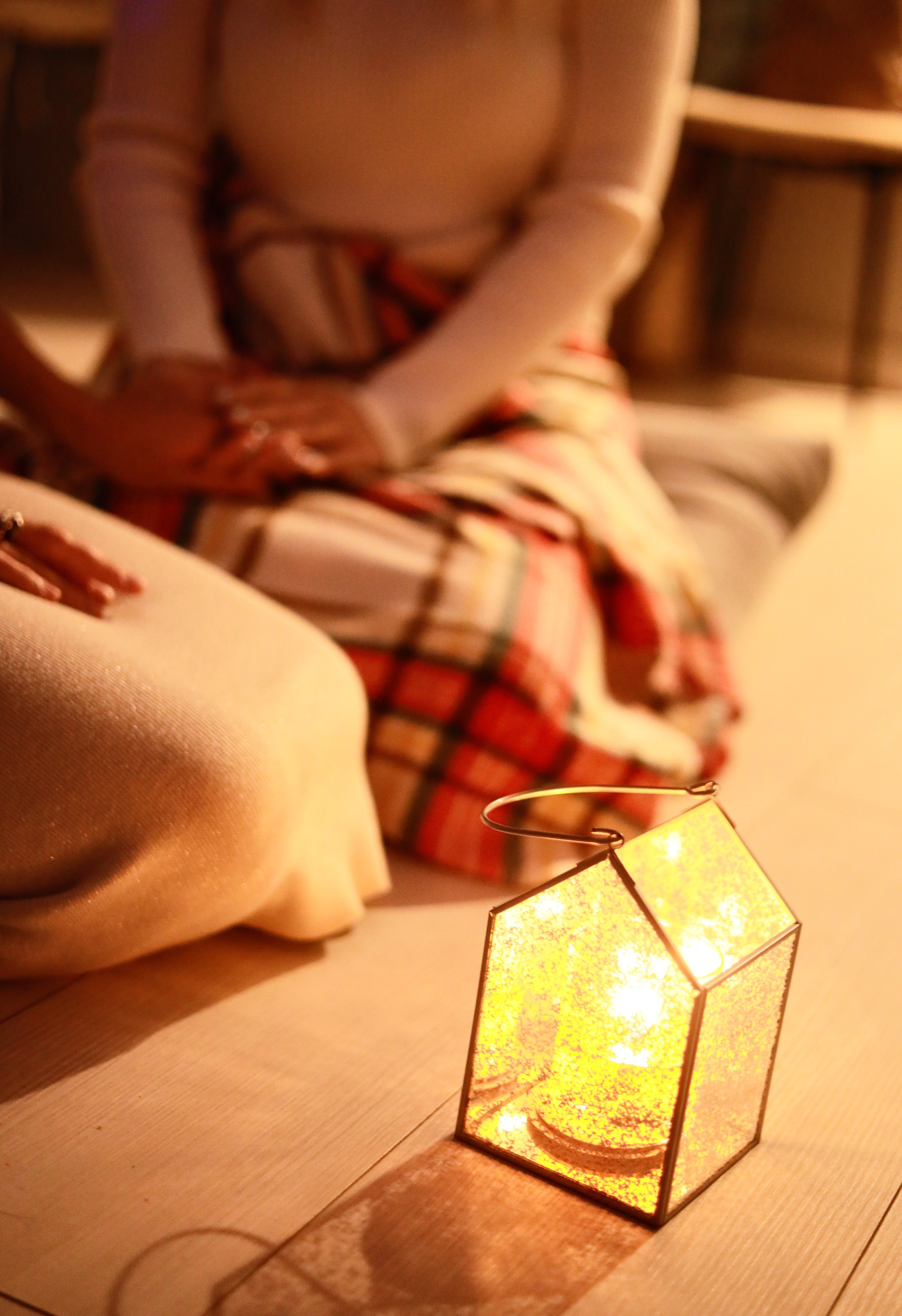 Women circle. Family, portrait, content photo in Costa Rica Evgeniya Besprozvannykh