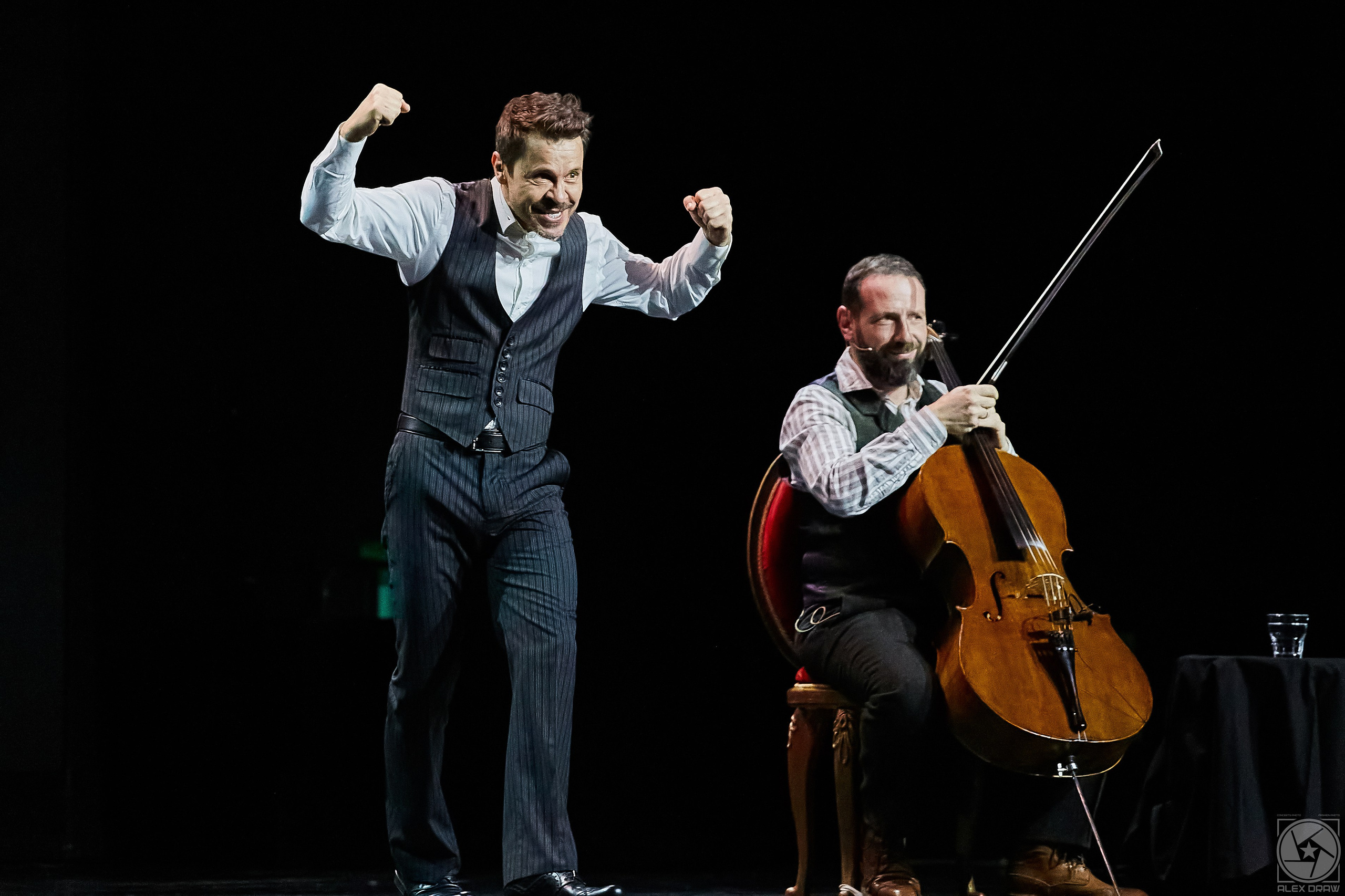 Павел Деревянко и Борис Андрианов шоу-комедия «Хулиганы». Фотограф Москва Concerts photo / Fashion photо