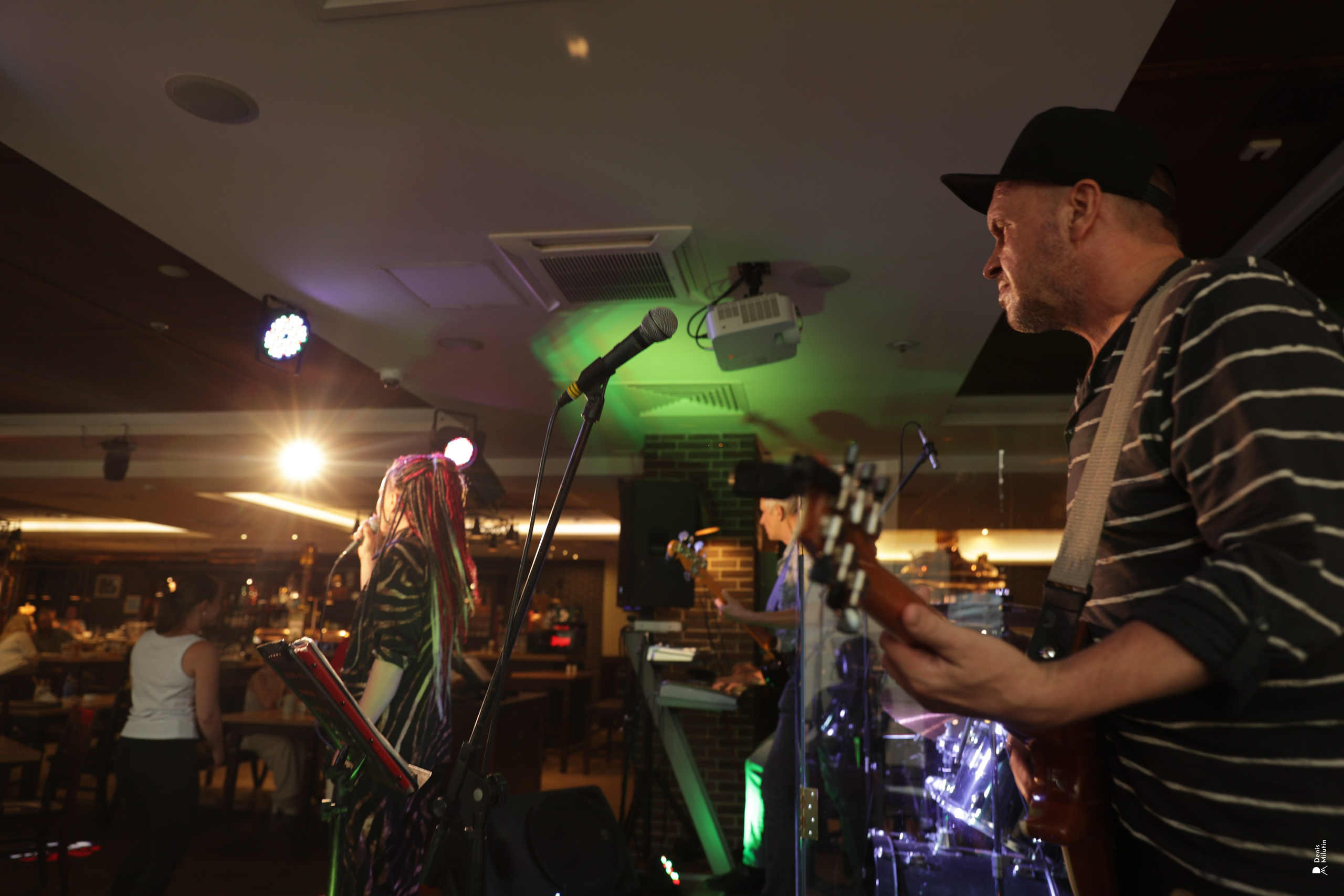 Любимая группа Week End. Портретный фотограф Денис Милютин