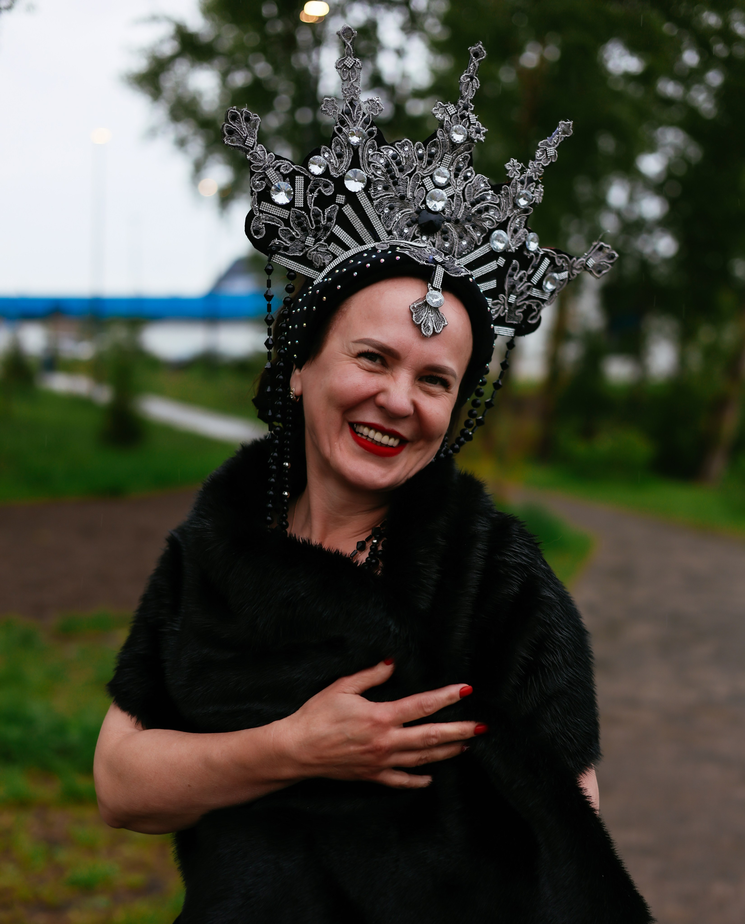 ВСТРЕЧА ЗАКАТА «ТЫ КОРОЛЕВА». Фотограф Красноярск съемки лавстори, фотосессия в студии, портретная съемка, творческие фотосессии