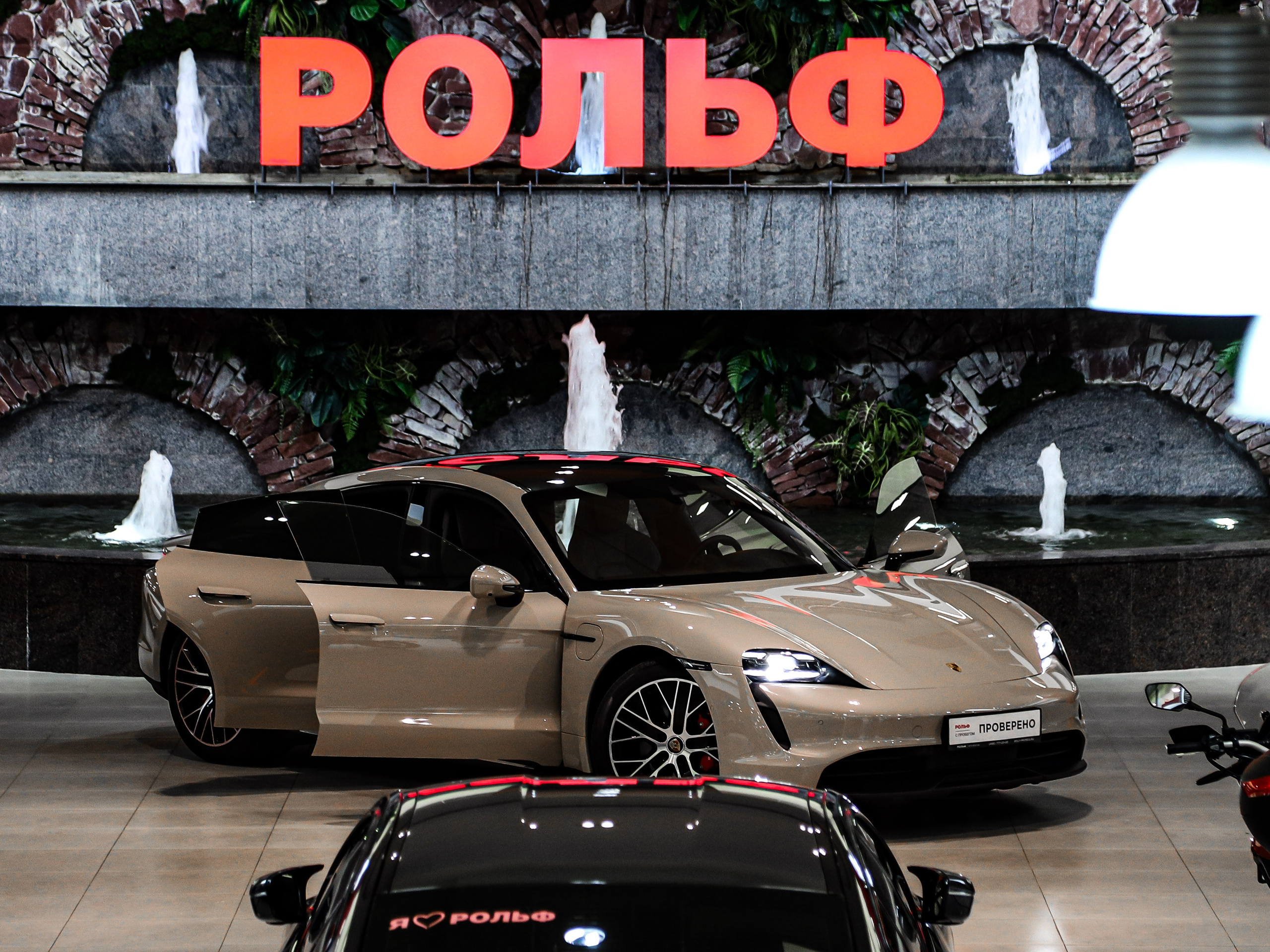 Автомобили. Репортажный фотограф в Москве Агафонова Мария