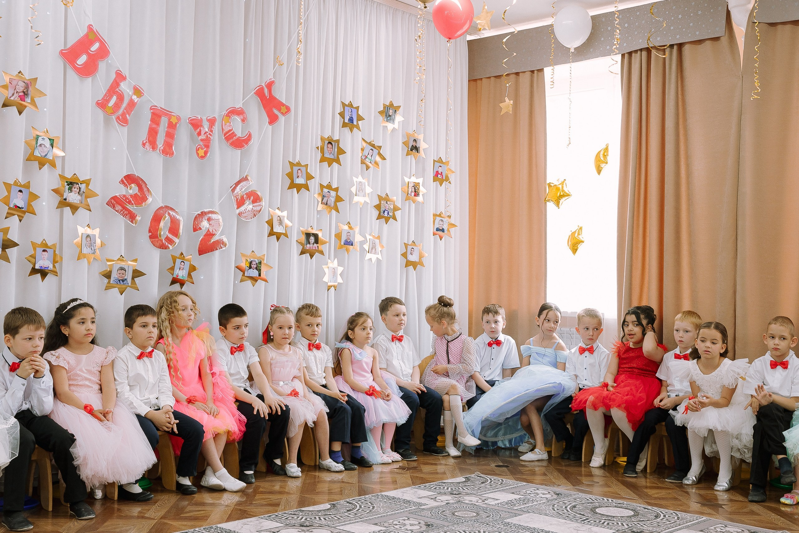 Выпускной в ДС 26. Выпускные альбомы Натальи Бутко: Новороссийск, Анапа, Геленджик