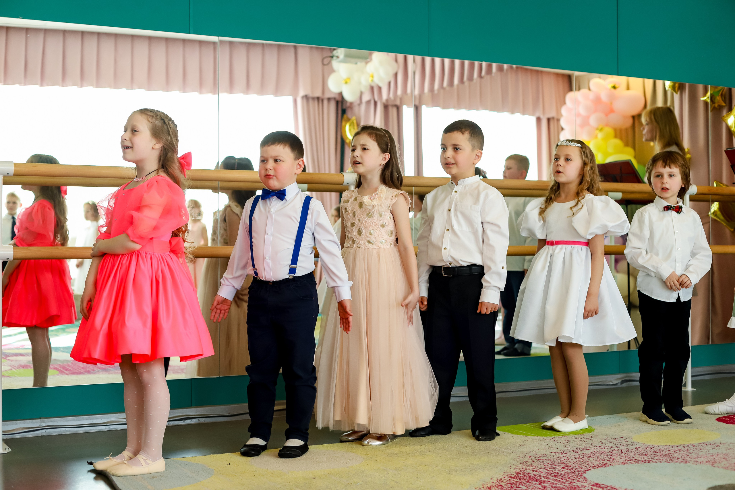 Съёмки праздников и выпускных в детских садиках и школах. Семейный и детский фотограф Эльвира Билибина
