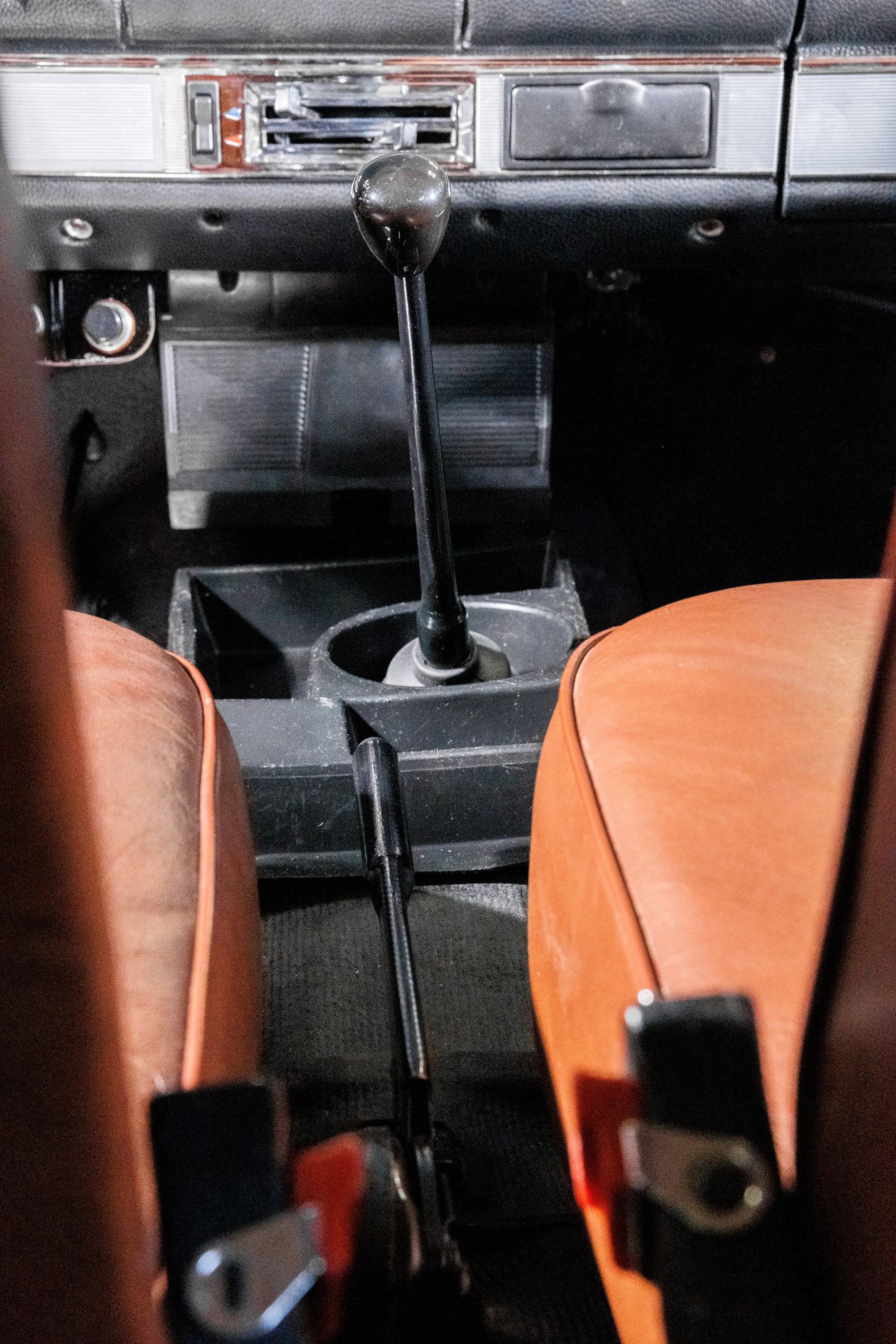 Автомобильная фотосъемка ВАЗ 2101 после реставрации в Бюро "Наследие"