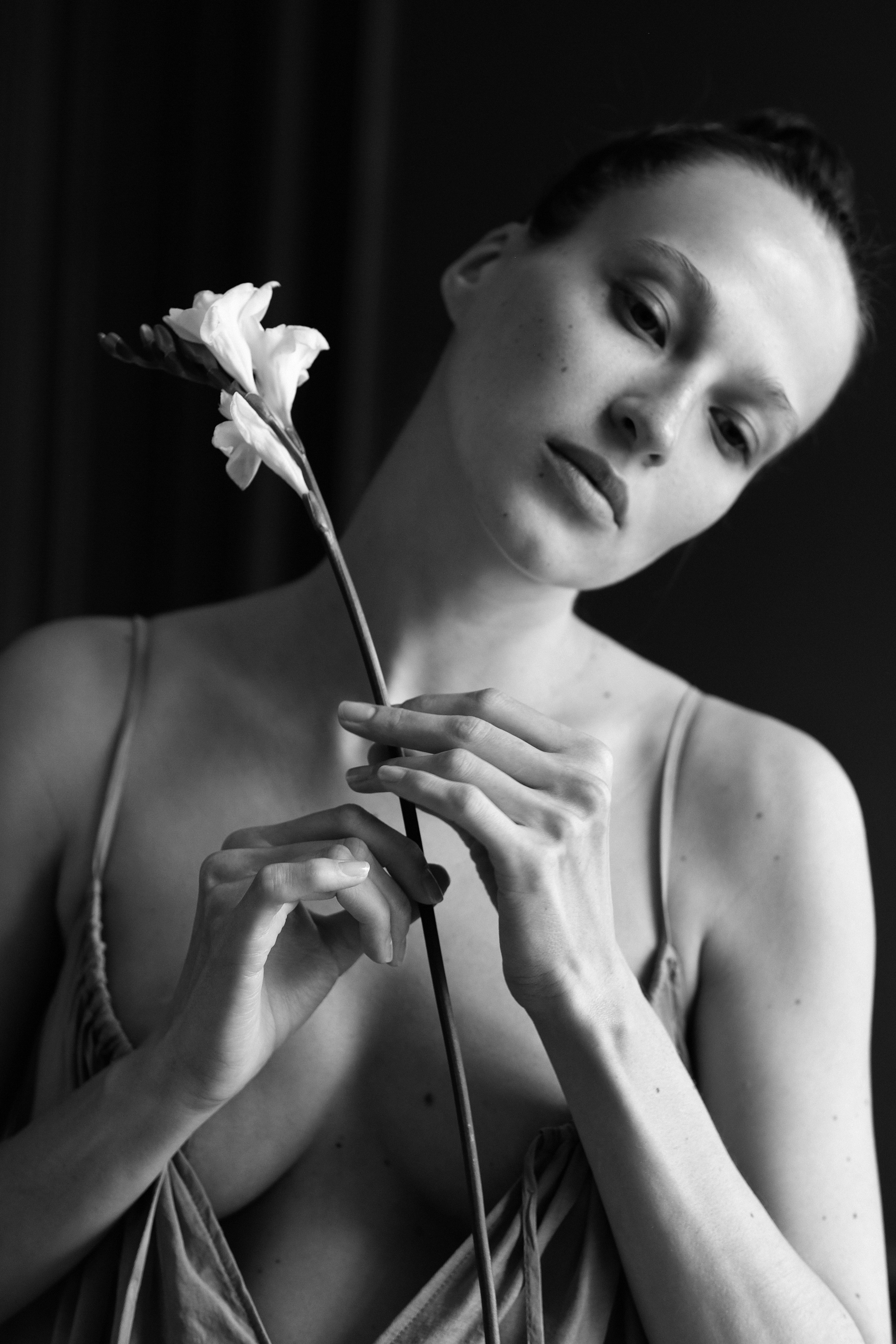 Ню. Портретный фотограф в Алматы Валя Гольцберг