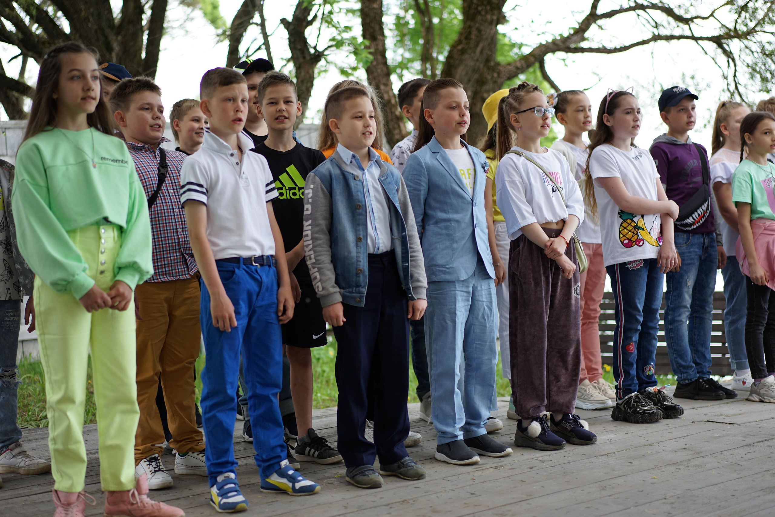 Выпускной начальной школы. Семейный и детский фотограф