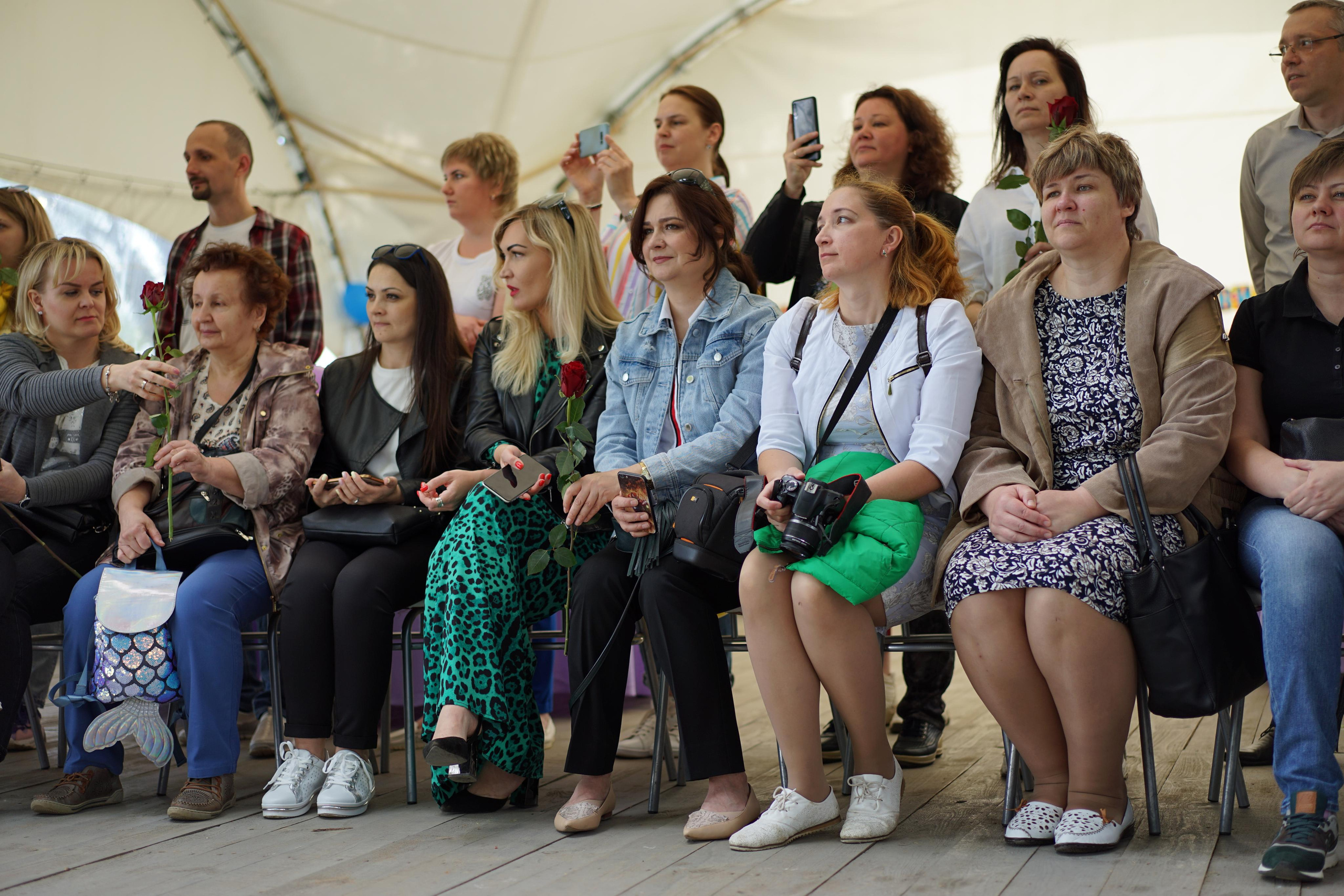 Выпускной начальной школы. Семейный и детский фотограф