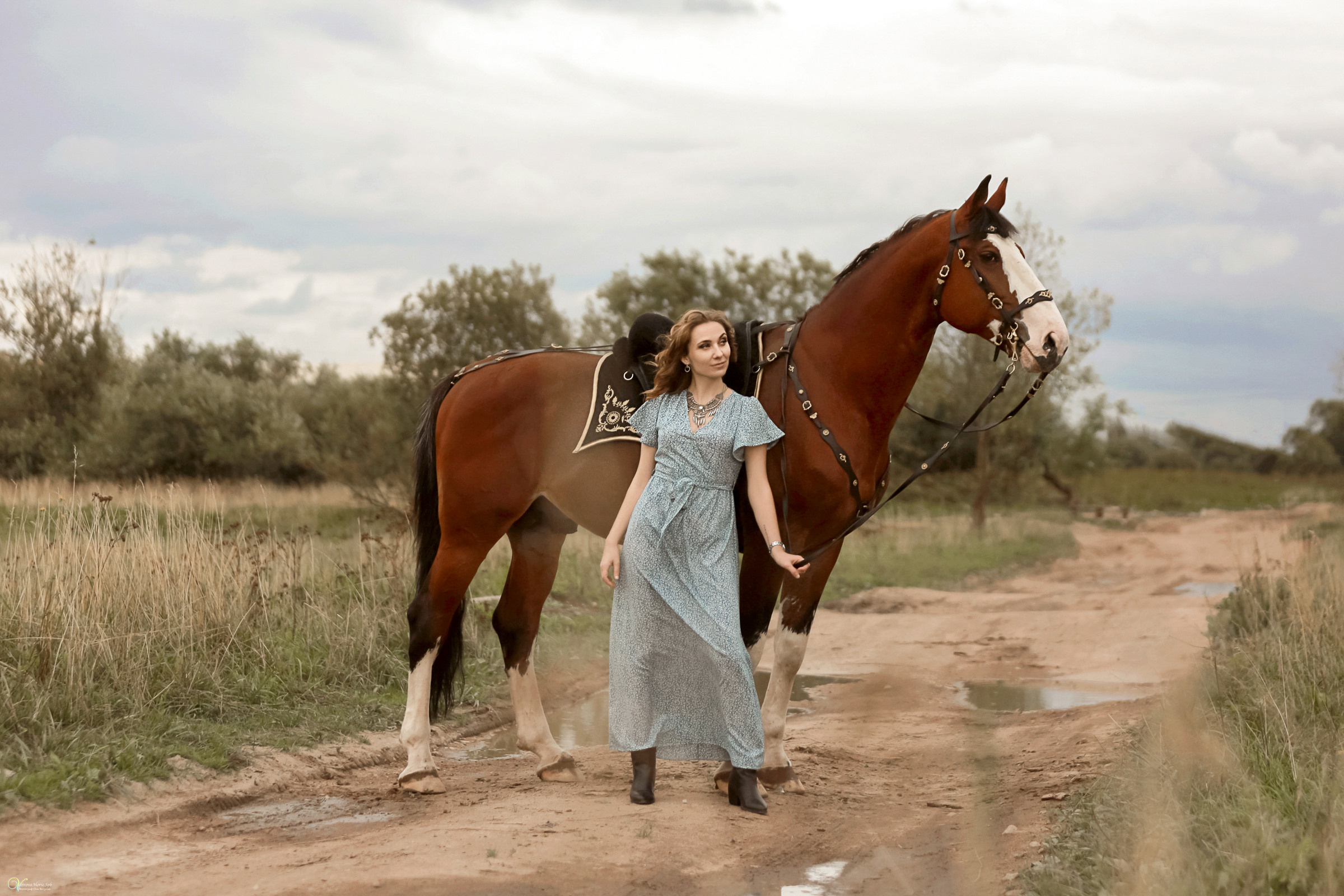 Катя и конь Пётр. Фотограф женский и мужской портрет Санкт-Петербург