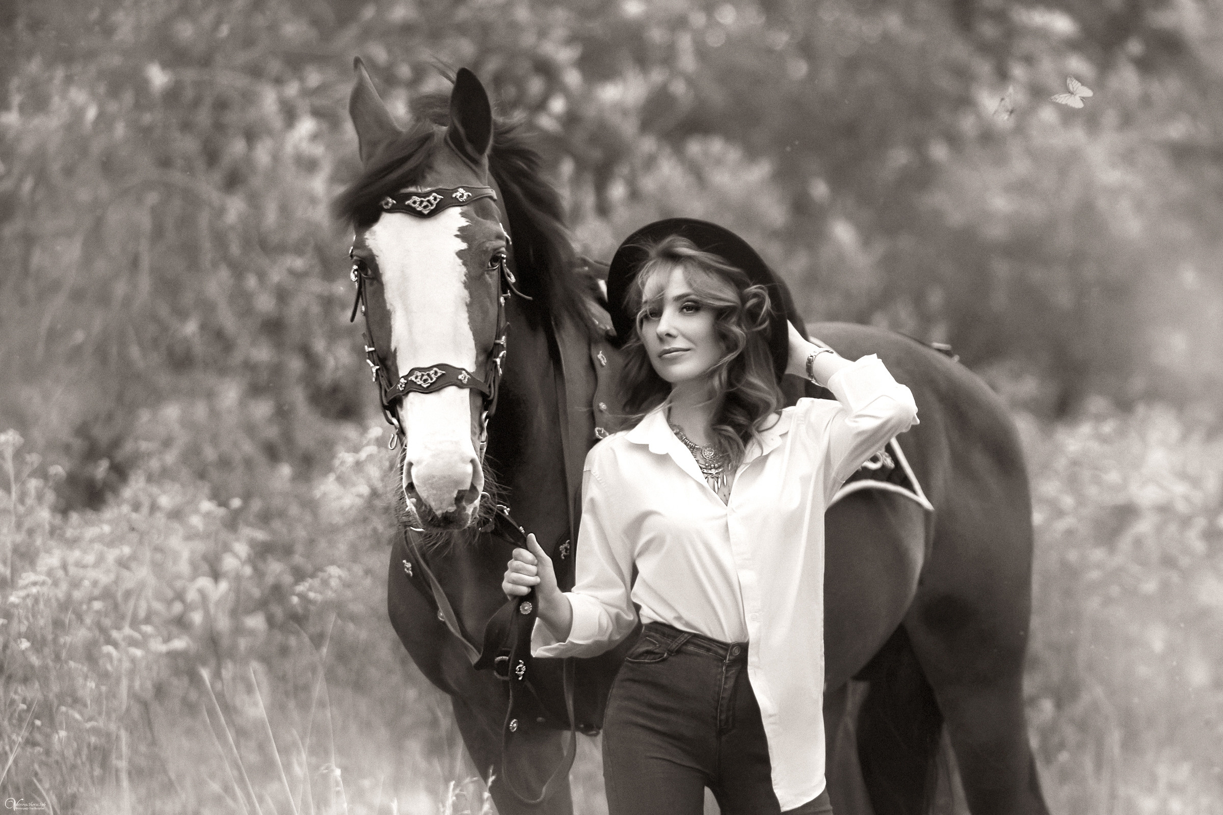 Катя и конь Пётр. Фотограф женский и мужской портрет Санкт-Петербург