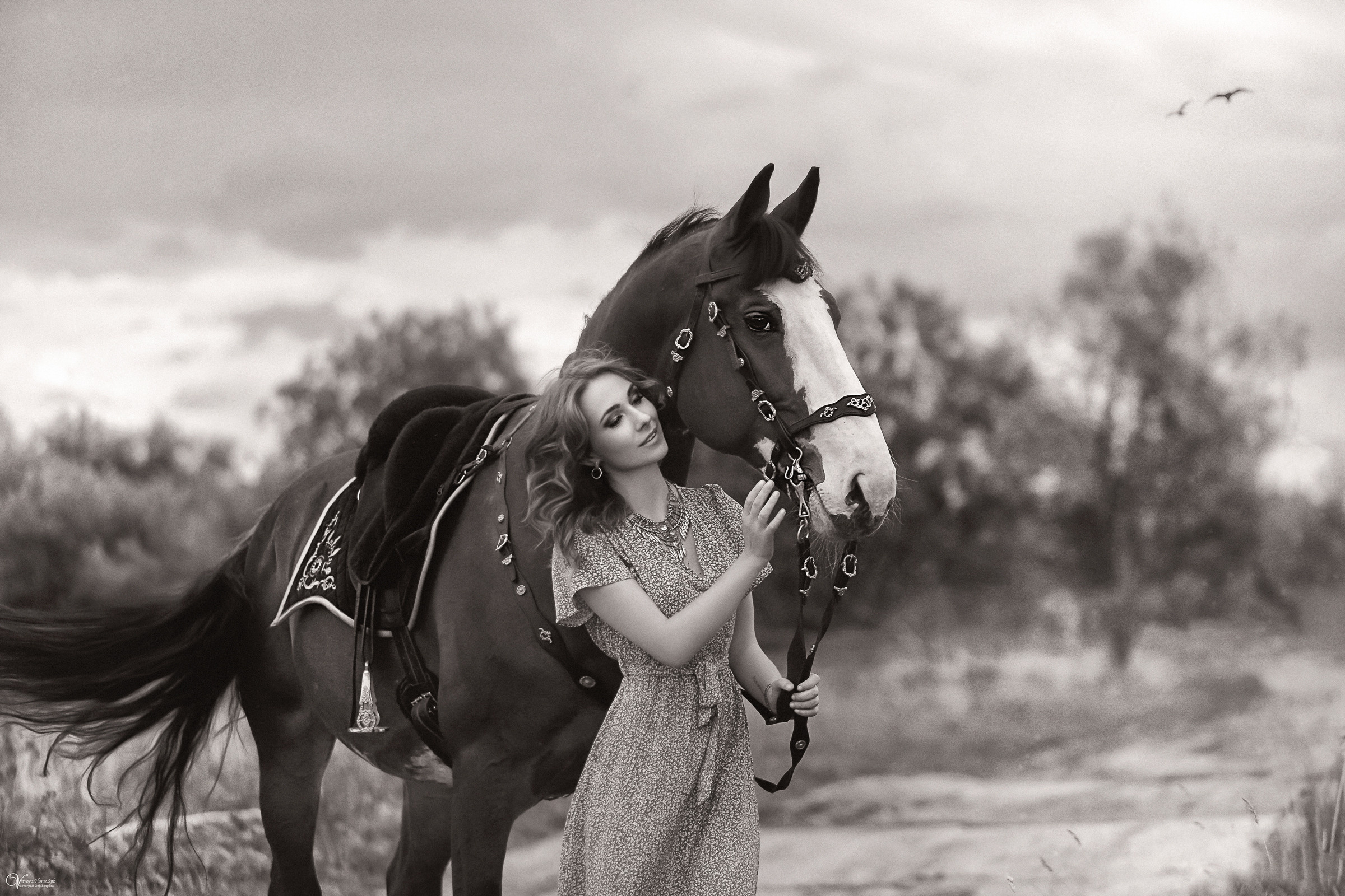 Катя и конь Пётр. Фотограф женский и мужской портрет Санкт-Петербург
