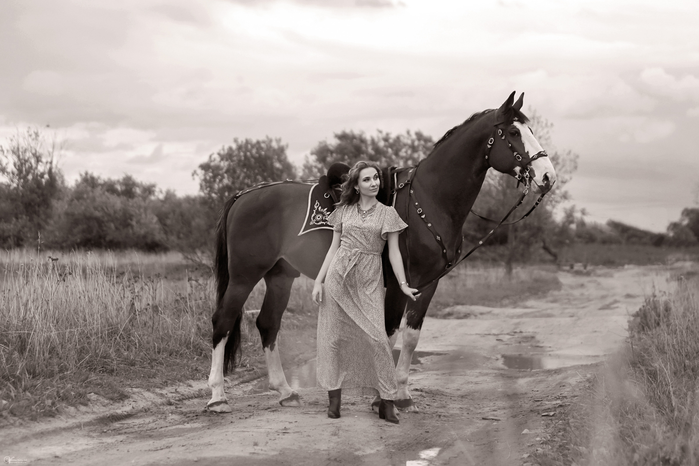Катя и конь Пётр. Фотограф женский и мужской портрет Санкт-Петербург