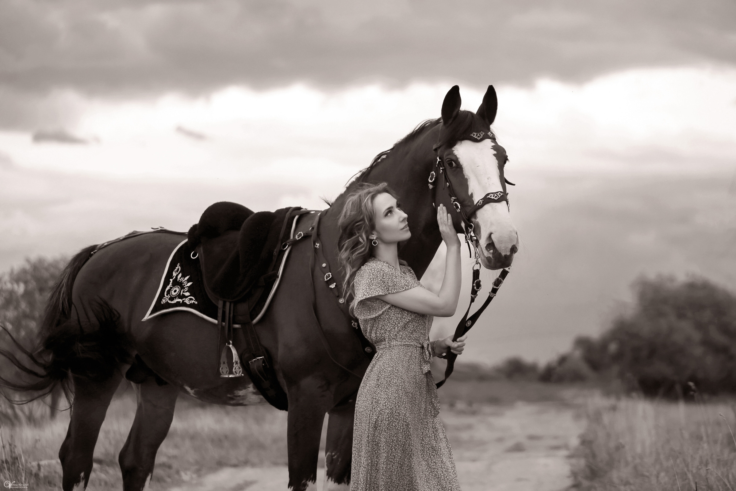 Катя и конь Пётр. Фотограф женский и мужской портрет Санкт-Петербург